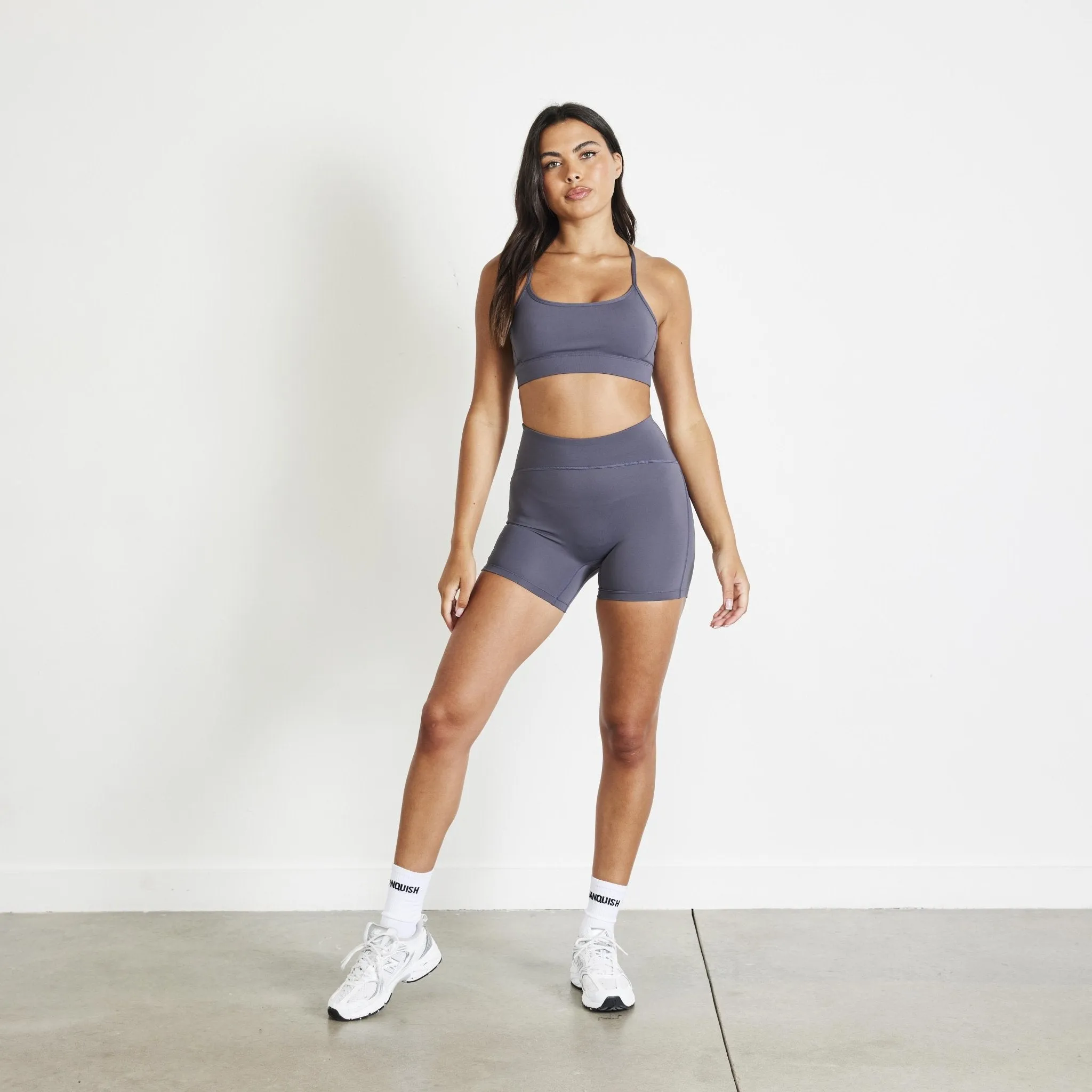 Elegant sports apparel Plain Vanquish Evolve Charcoal Grey Low Support Bra