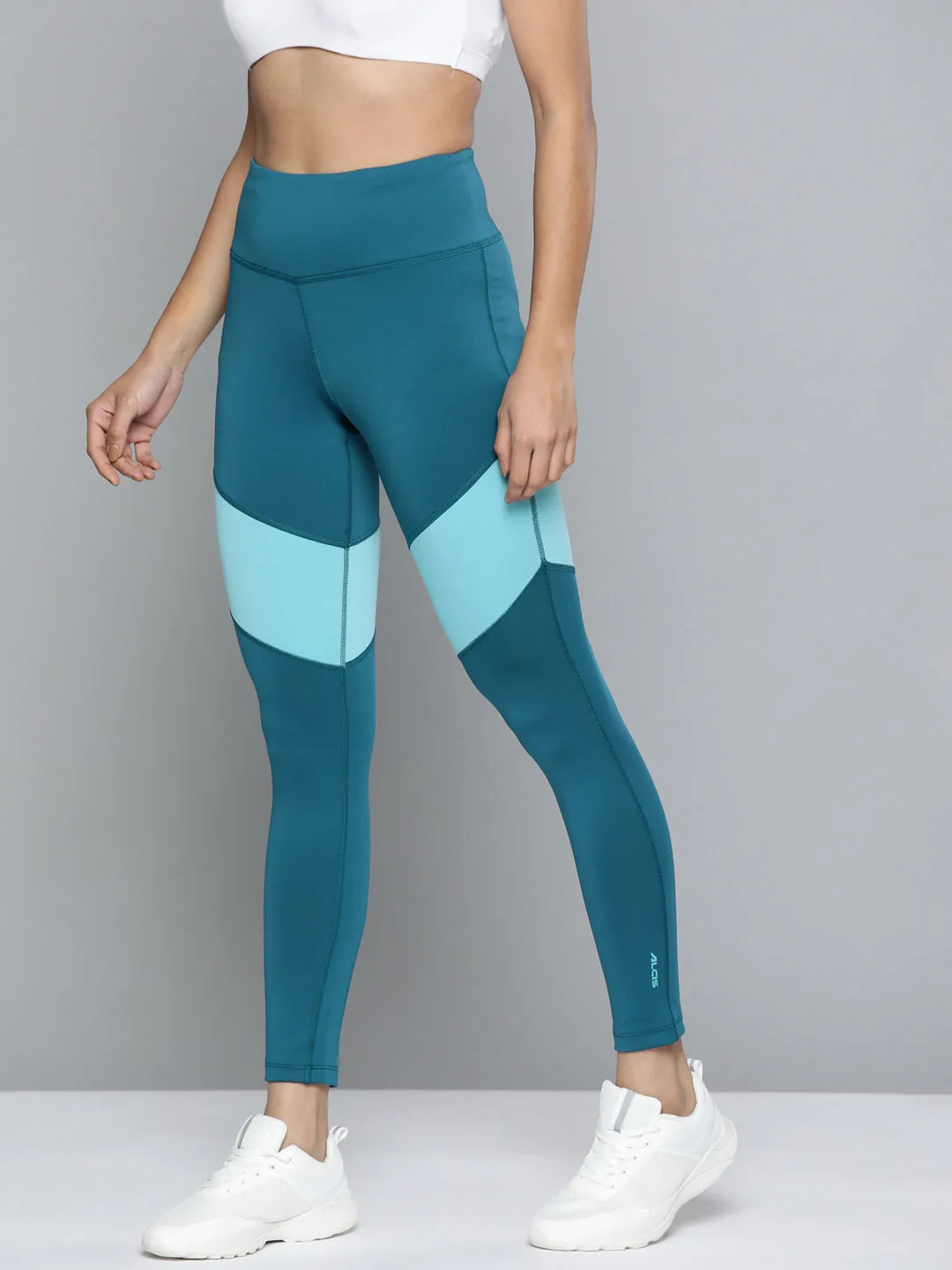 Simple Style Alcis Women Blue Colourblocked Cropped Sport Tights