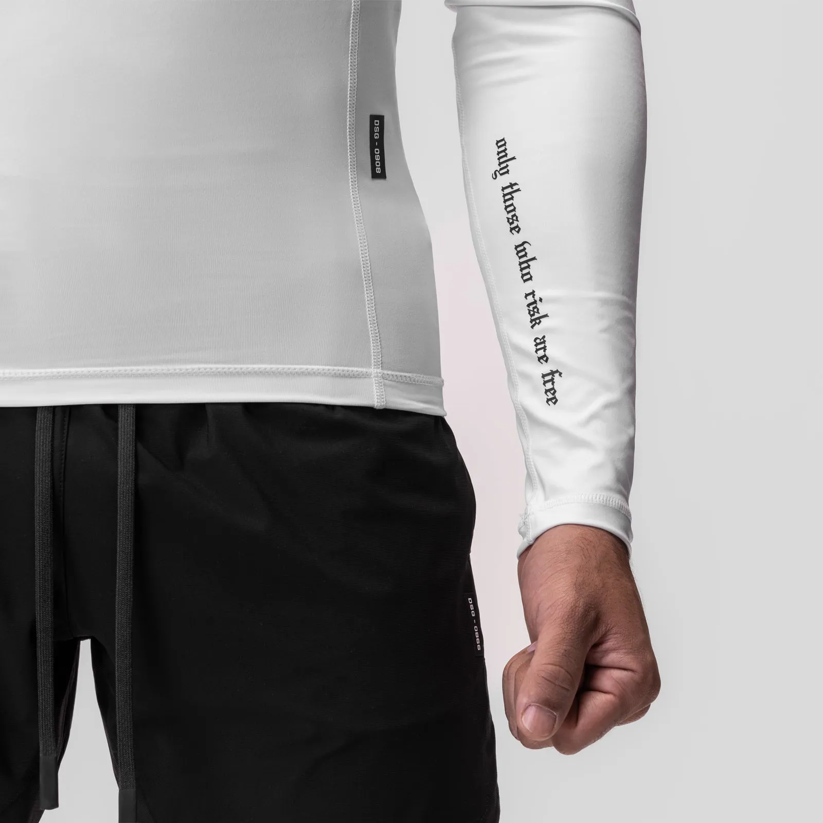 Zip - up 0908. WarpFlexx? Compression Mock Neck Long Sleeve - White "Space Bracket"