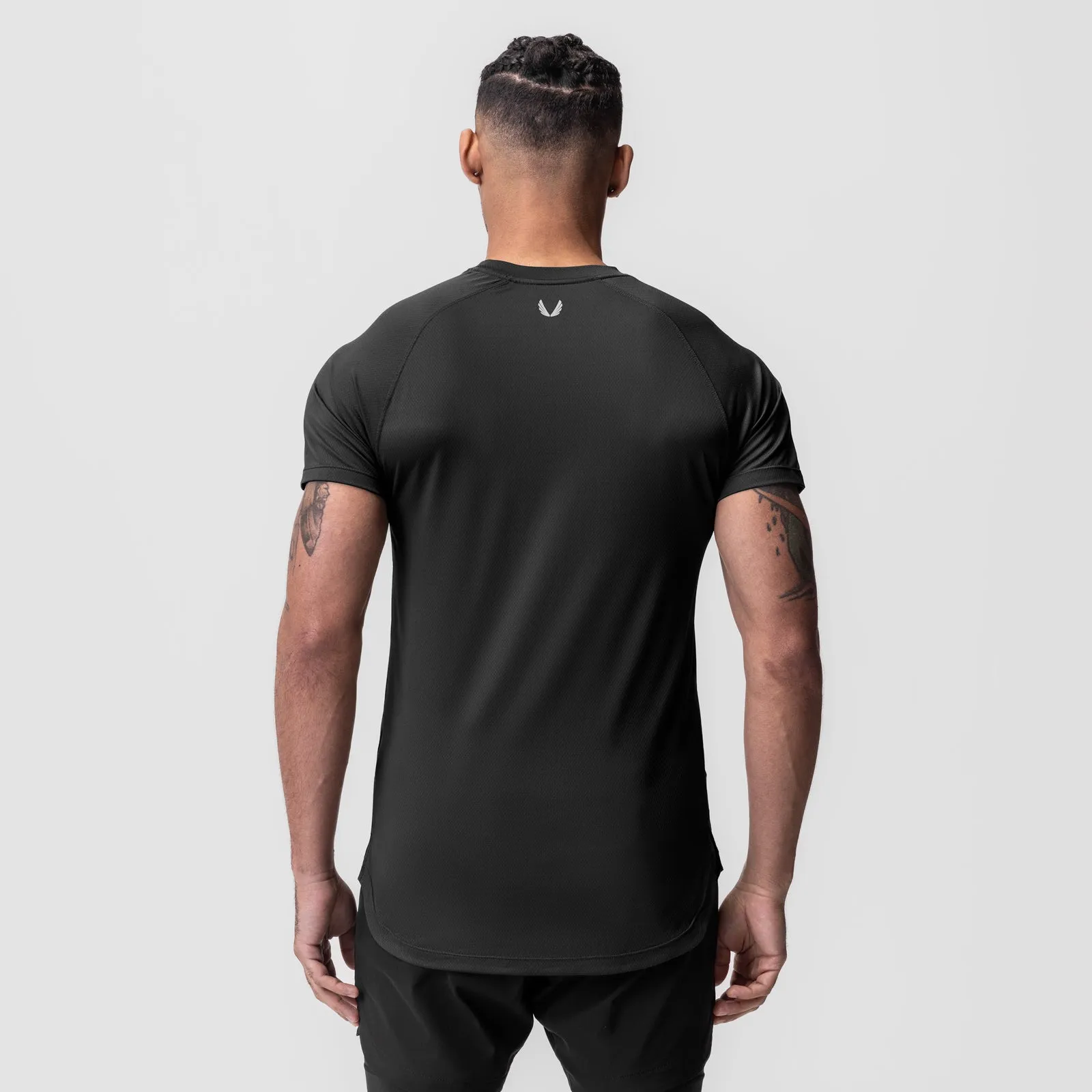 SeamlessSidePanels 0660. AeroSilver? Established Tee - Black "ASRV"