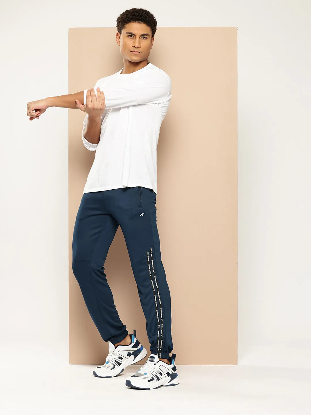 Outdoor Comfort Pro Run Joggers