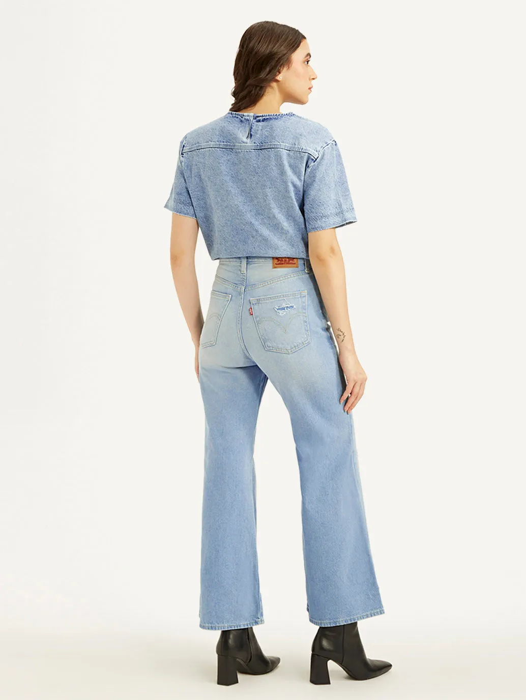 Women's Blue Ribcage Bell Bottom Wide Leg Fit High Rise Jeans Heavy Duty Zipper Mechanism Perfect Basic