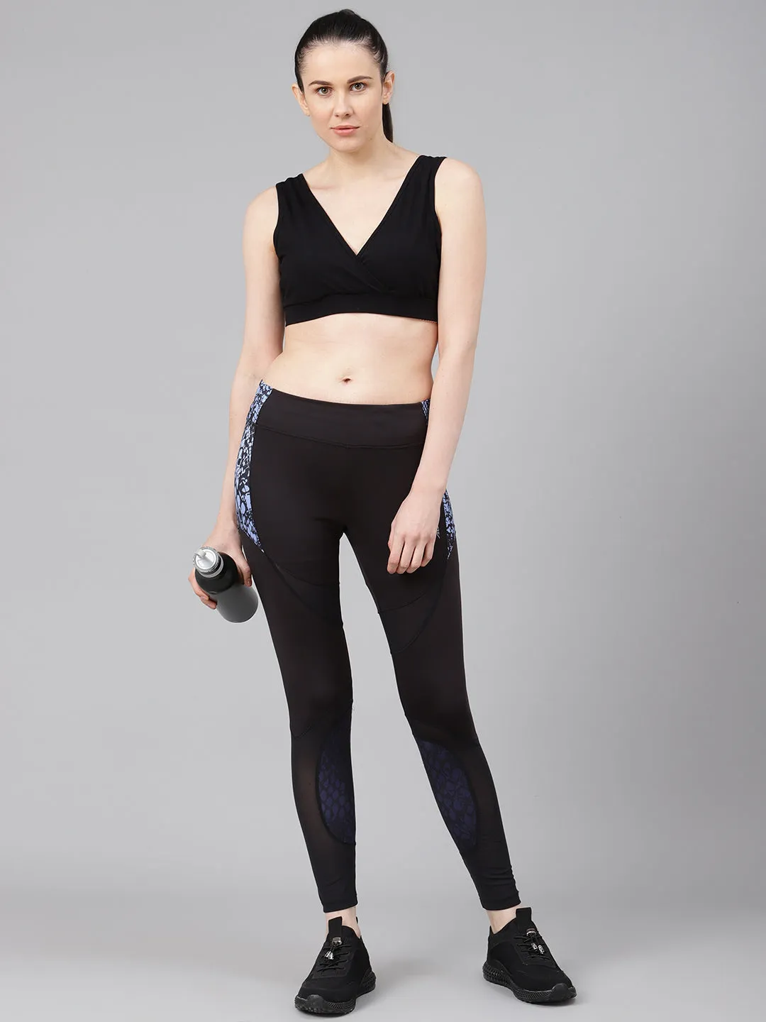 Tagless Labeling System Alcis Women Black Printed Detail Training Tights