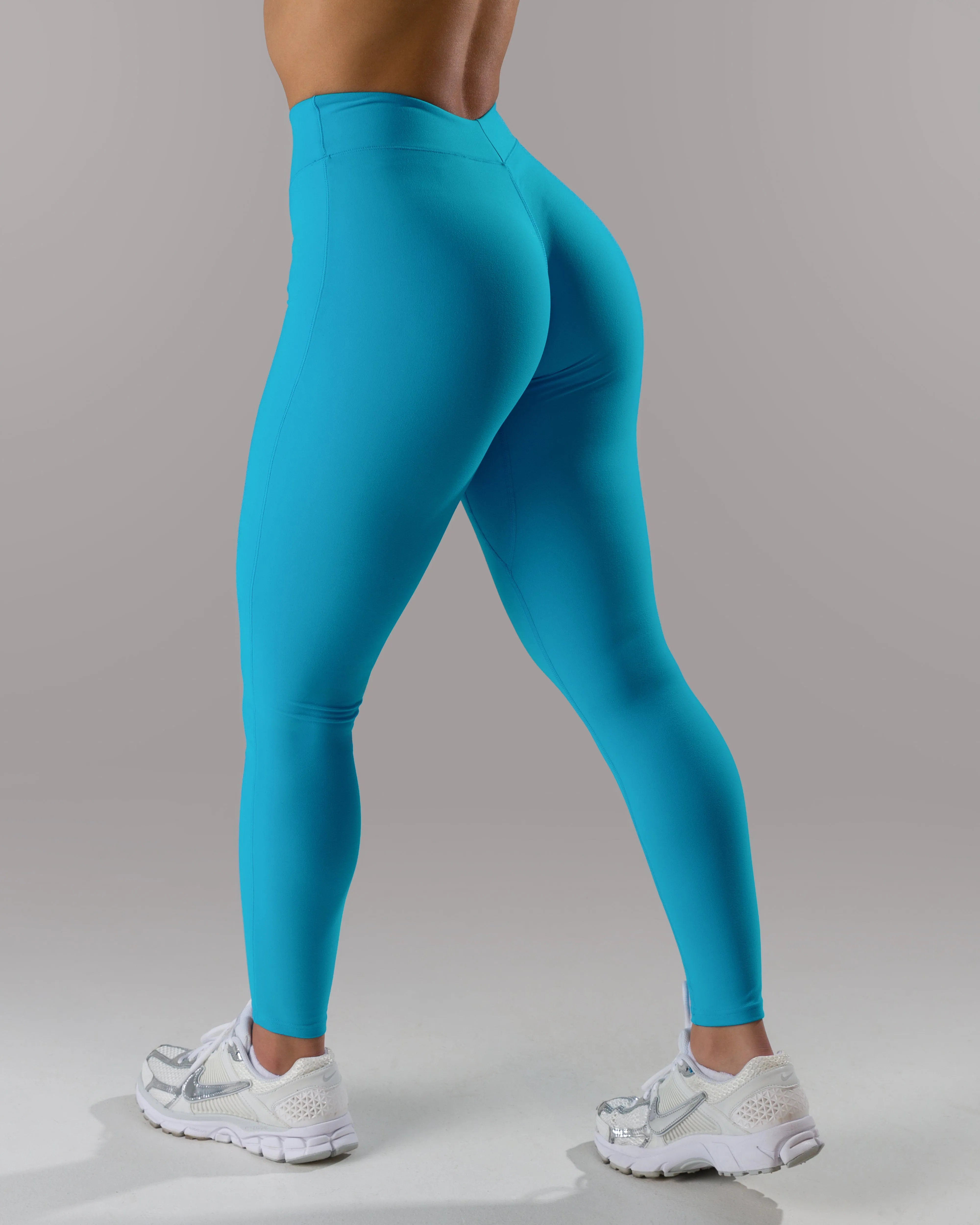 Dip Back Legging - Cerulean Trend Seeker Rib Knit