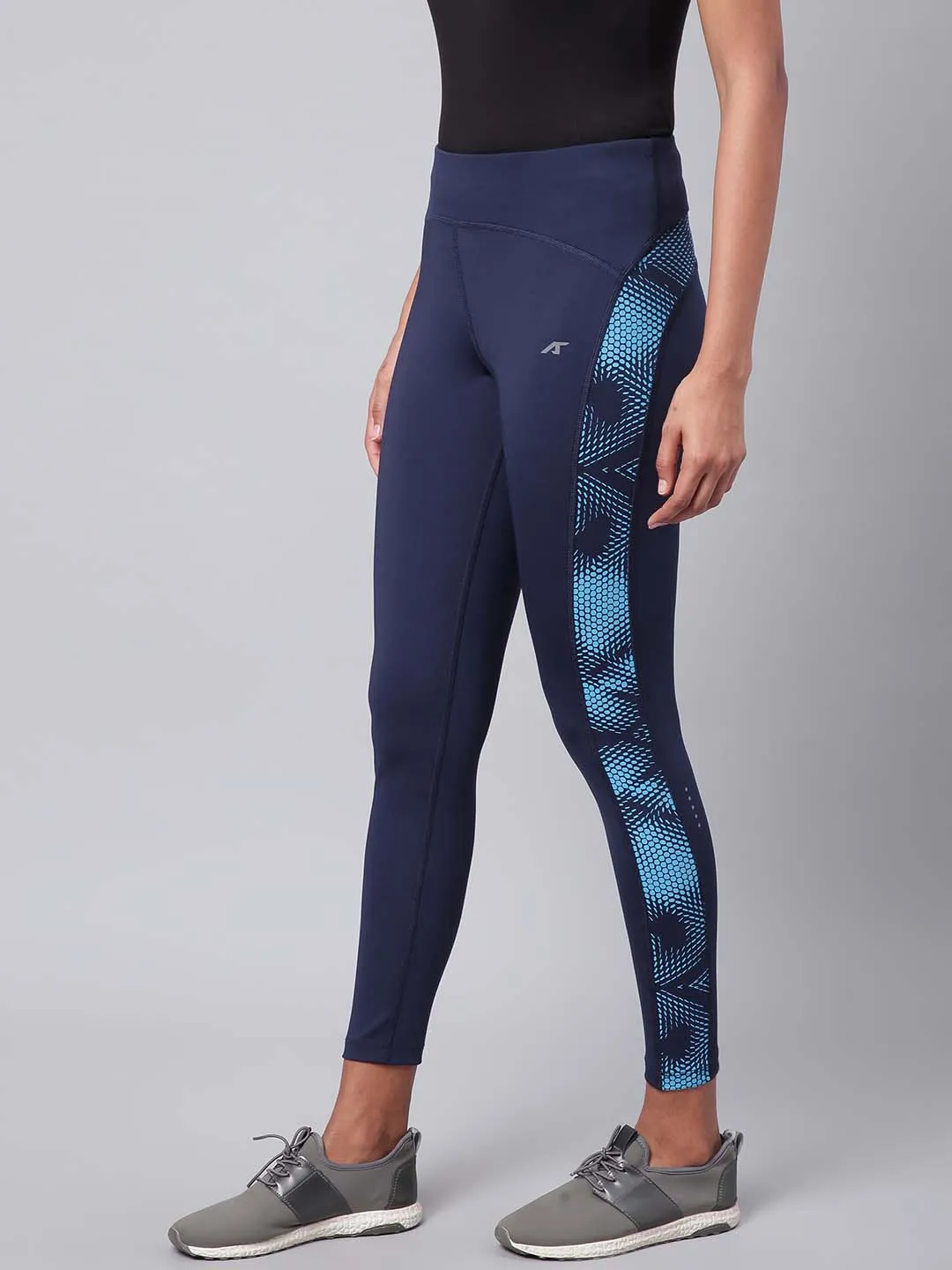 Active Lifestyle Outdoor Running Alcis Women Navy Solid Training Tights