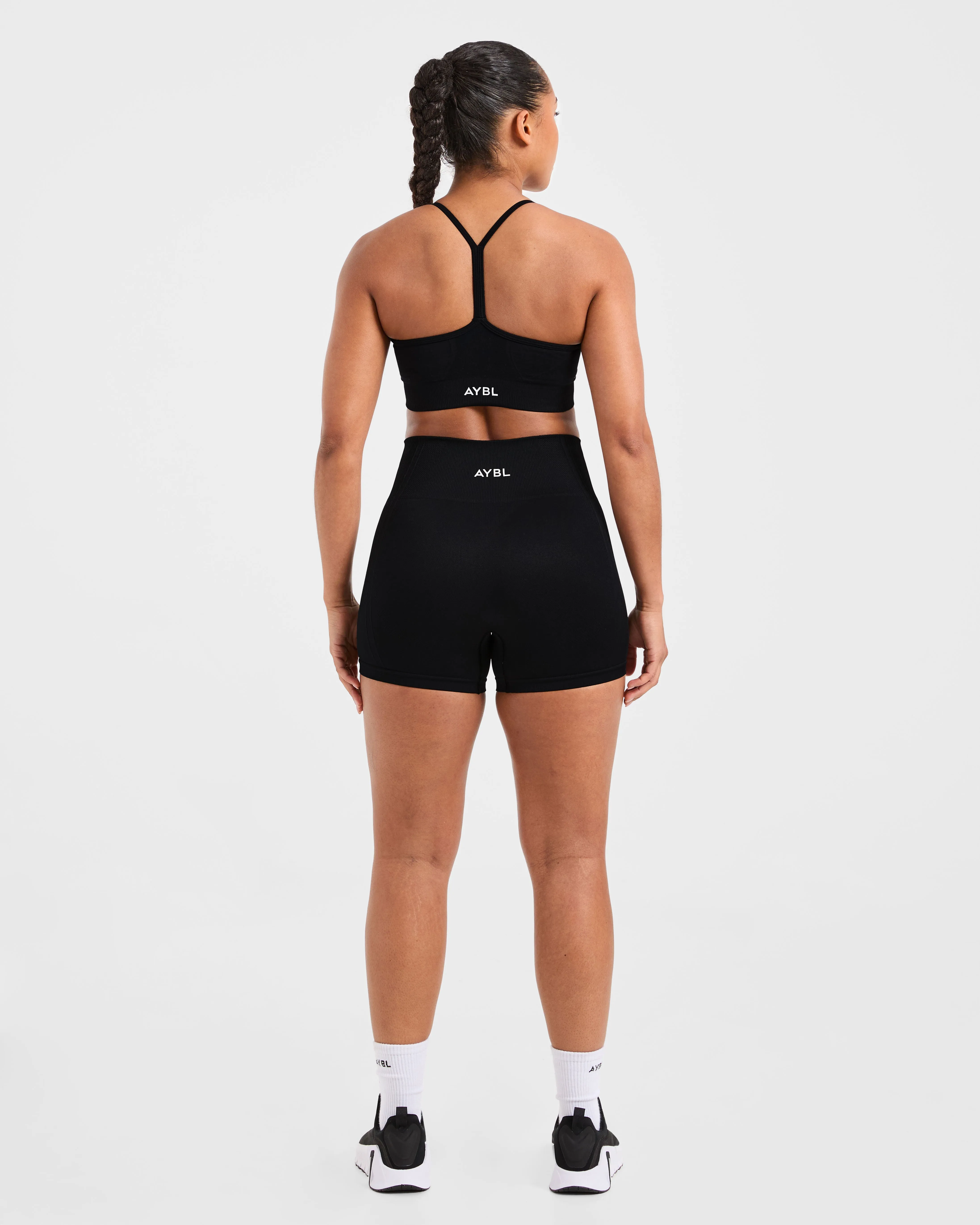 Baggy fit Empower Seamless Sports Bra - Black
