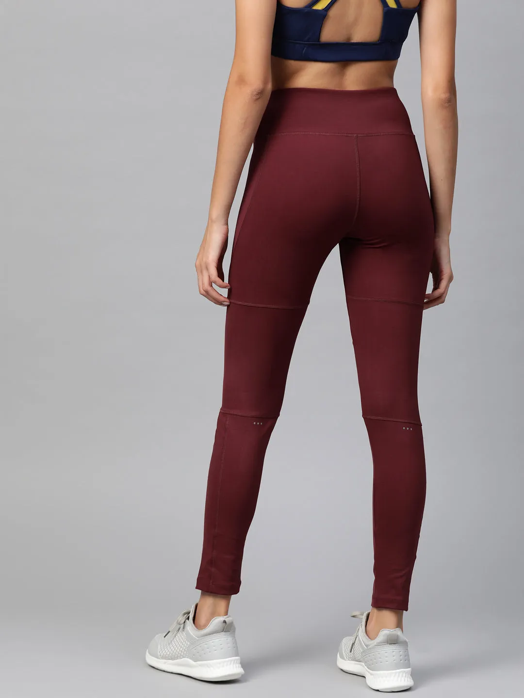 AlcisWomen Maroon Solid Cropped Tights All Ages Travel Outfit Tall Fit Thermal Warm