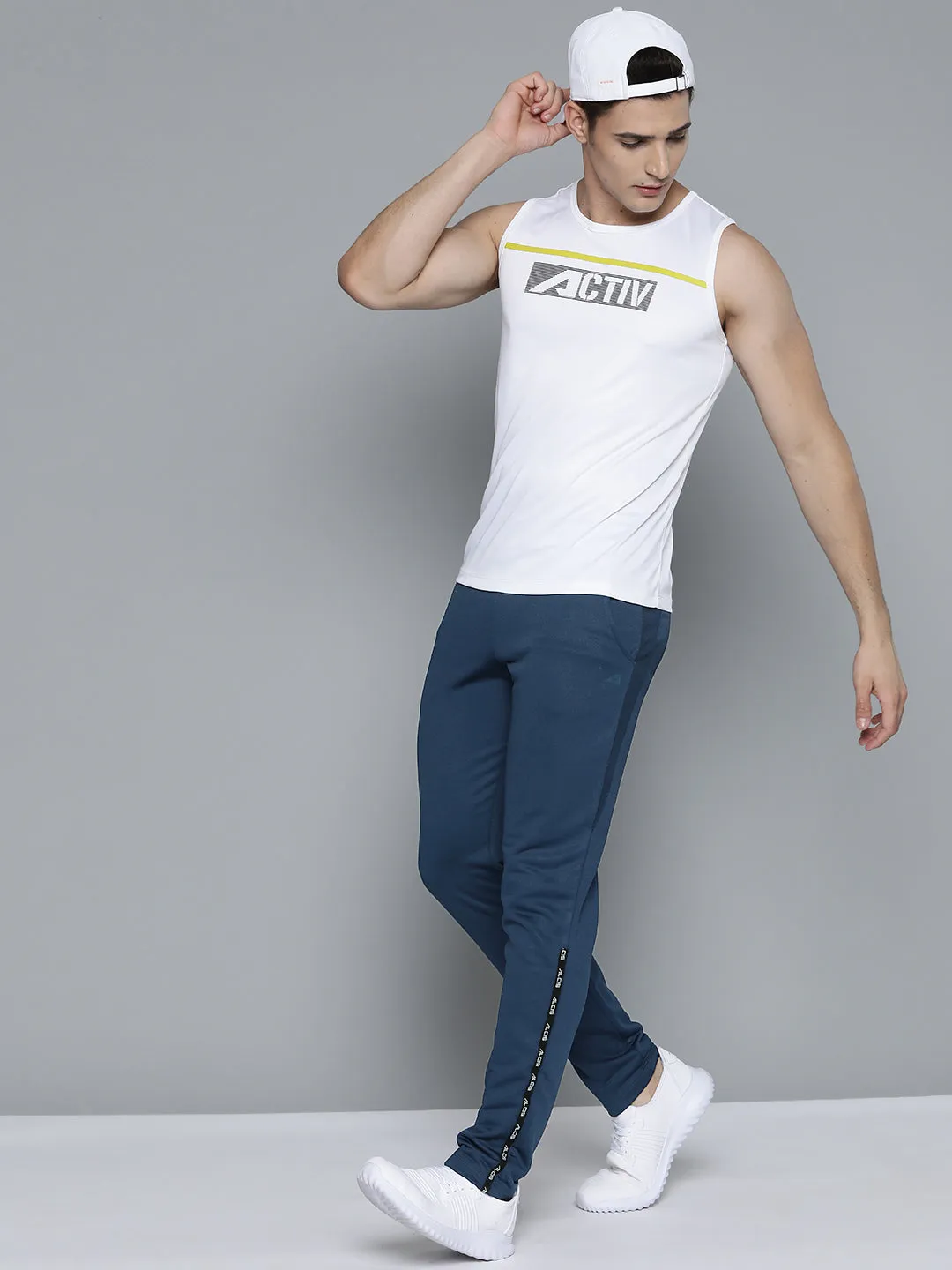 MoistureControlLiner ElasticCuffs Alcis Men Navy Blue Slim Fit Solid Training Track Pants