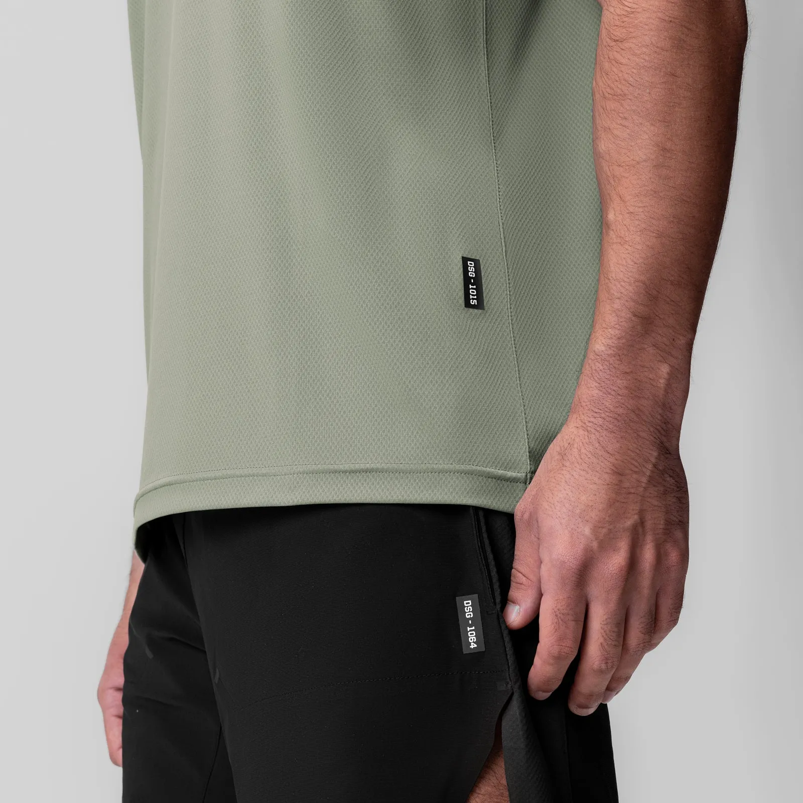 Seamless Edging Modern Outfit 1015. AeroSilver? Essential Tee - Sage