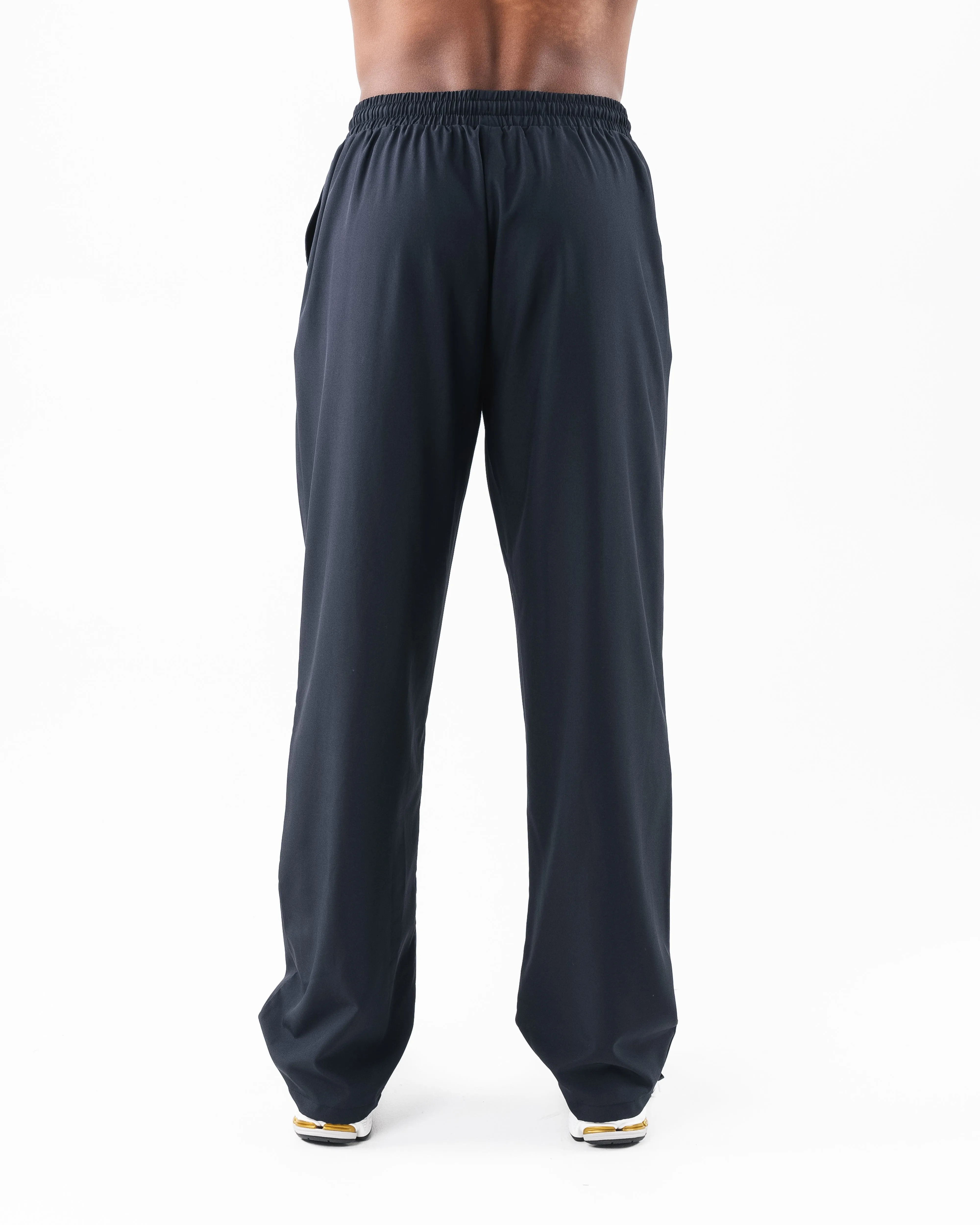 MoistureControlLiner BreathableLining Club Training Pant - Black
