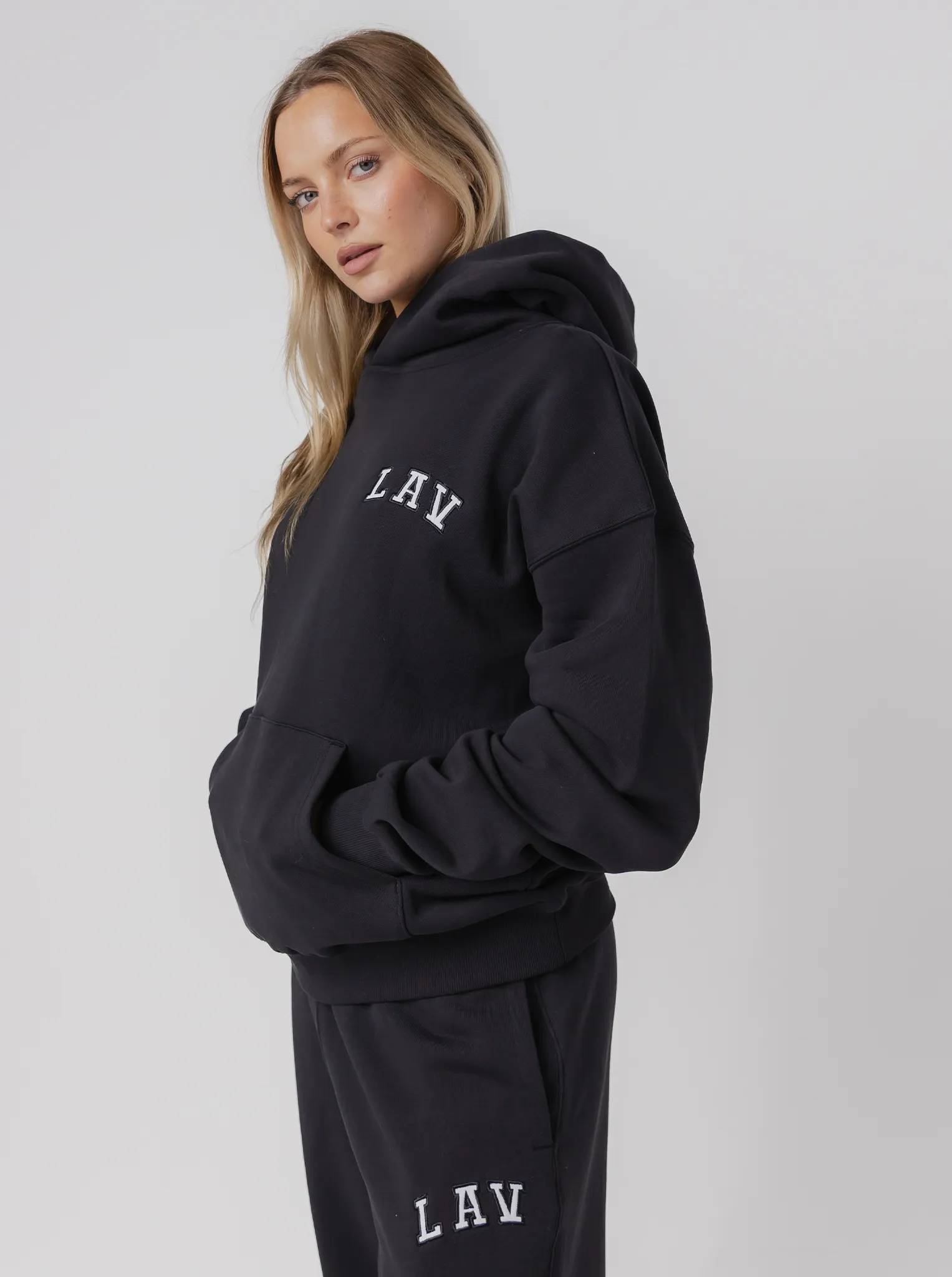 Tech Wear Street Scene Style Applique Hoodie