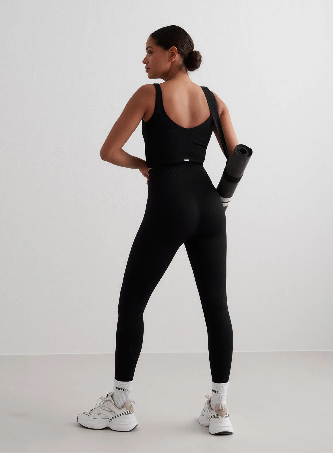 Black Ribbed Seamless Bralette close range combat Anti Pill Surface