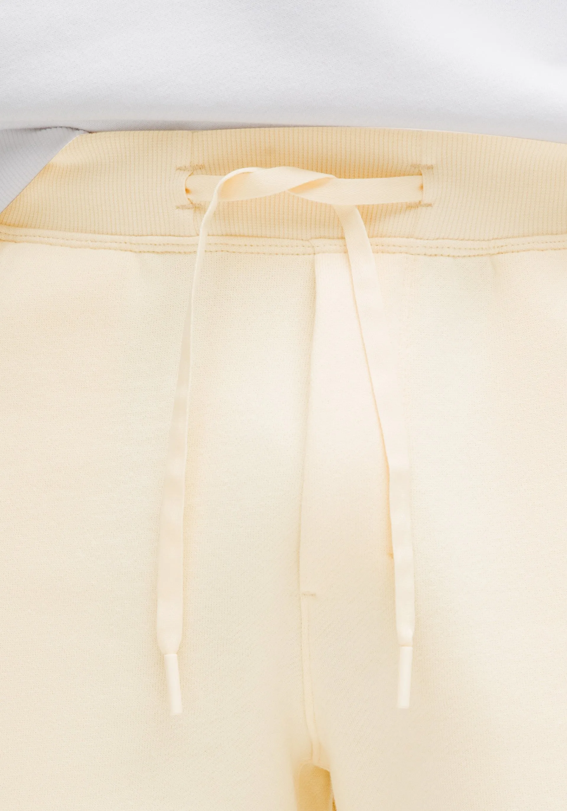 Stretchy Waist Steady State Classic-Fit Short 5"
