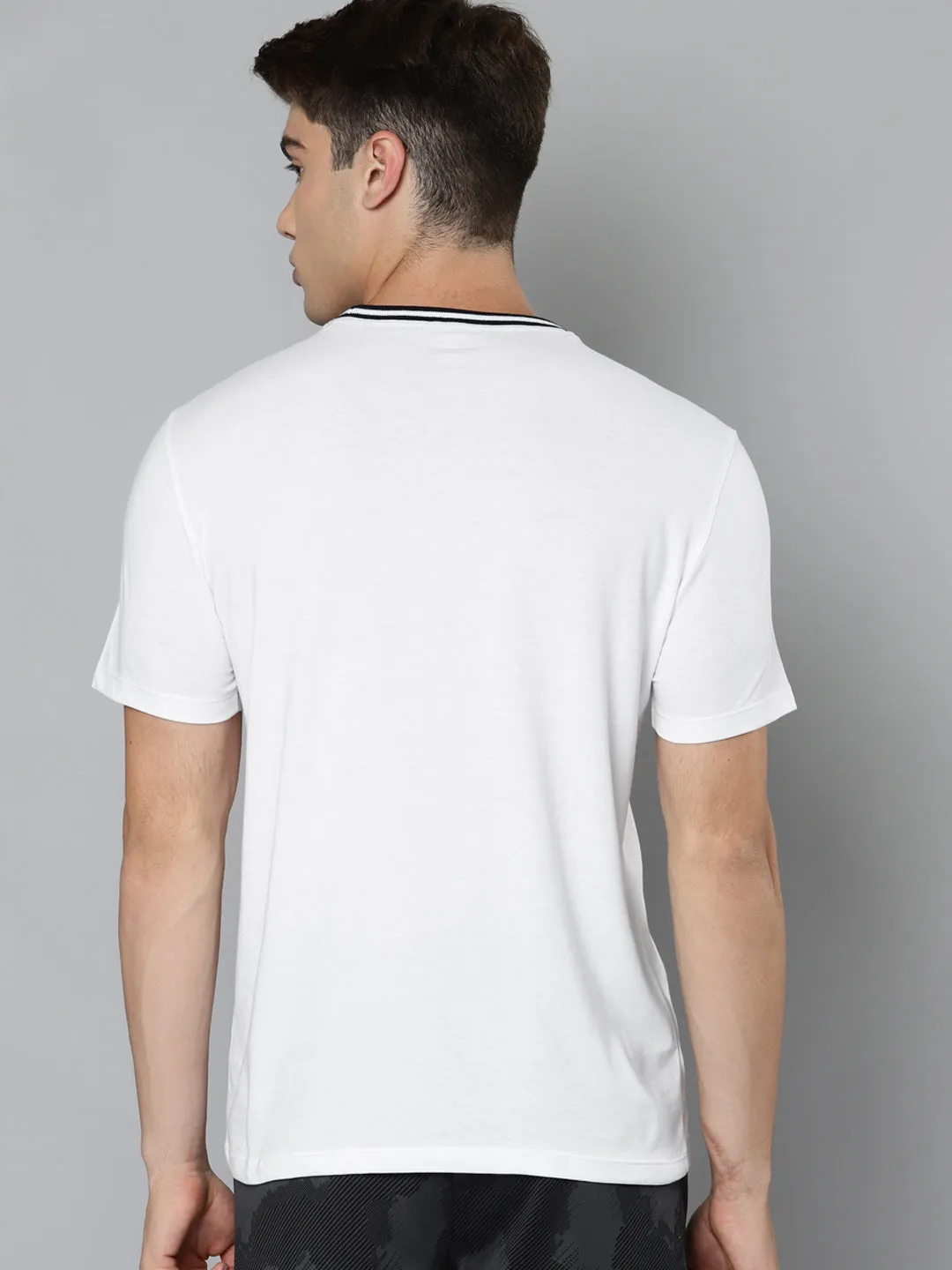 Alcis Men White Black Typography Printed Slim Fit Running T-shirt AntiClingFabric Data Mode