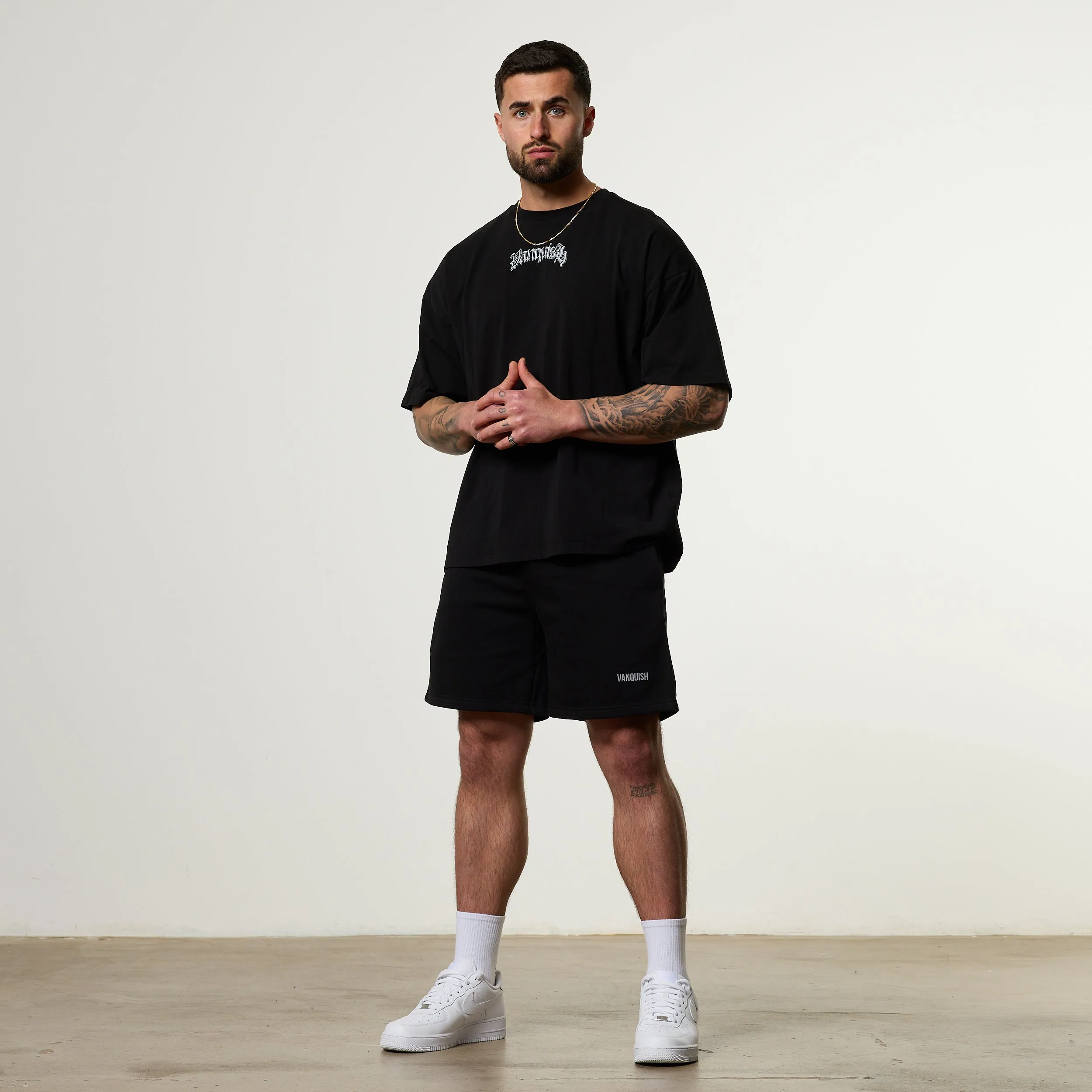 Street Trend Look TexturedWeavePattern Vanquish Olympus Black Ares Oversized Boxy T Shirt