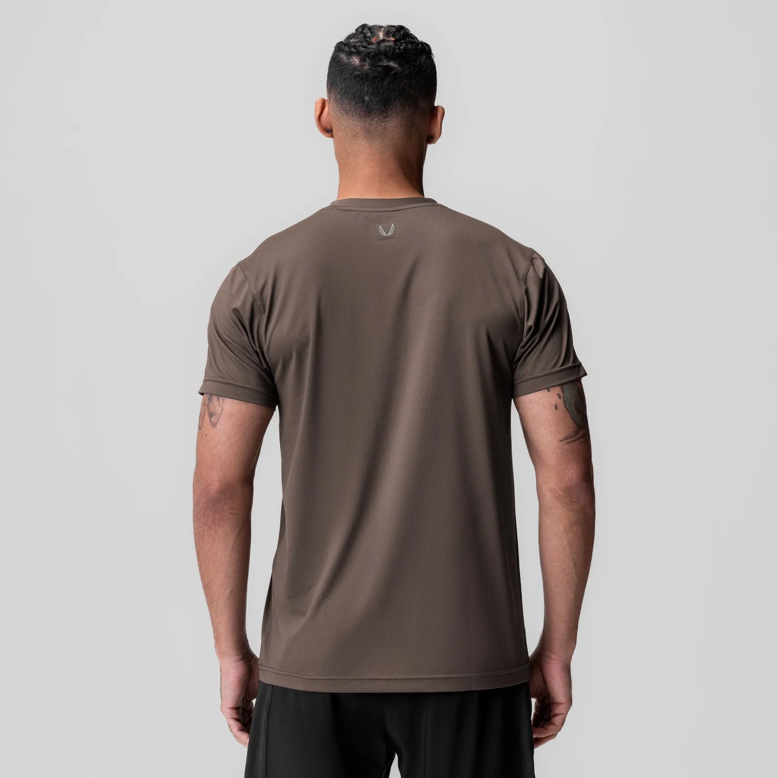 Regular Fit 1015. AeroSilver? Essential Tee - Deep Taupe