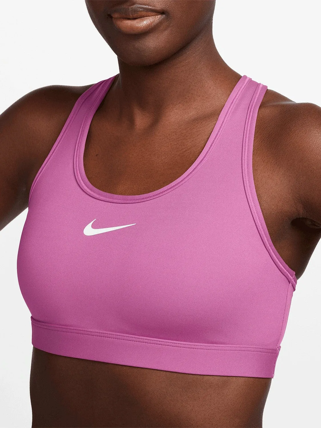 Non Restrictive Waistband Swoosh Medium Support Bra