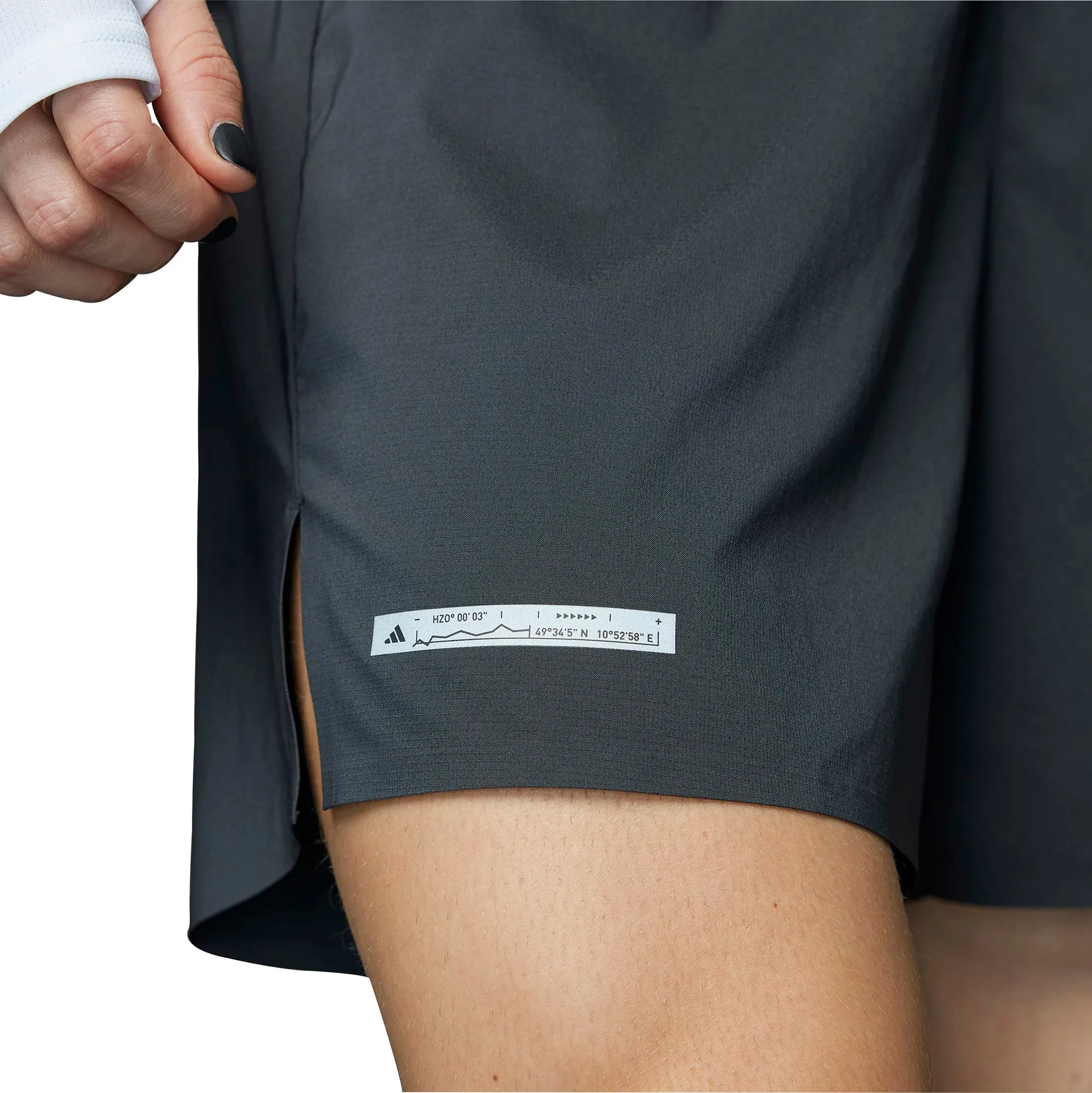 Port Pocket Design Warm Season adidas Designed For Running Ultimate 5 Inch Mens Running Shorts - Black