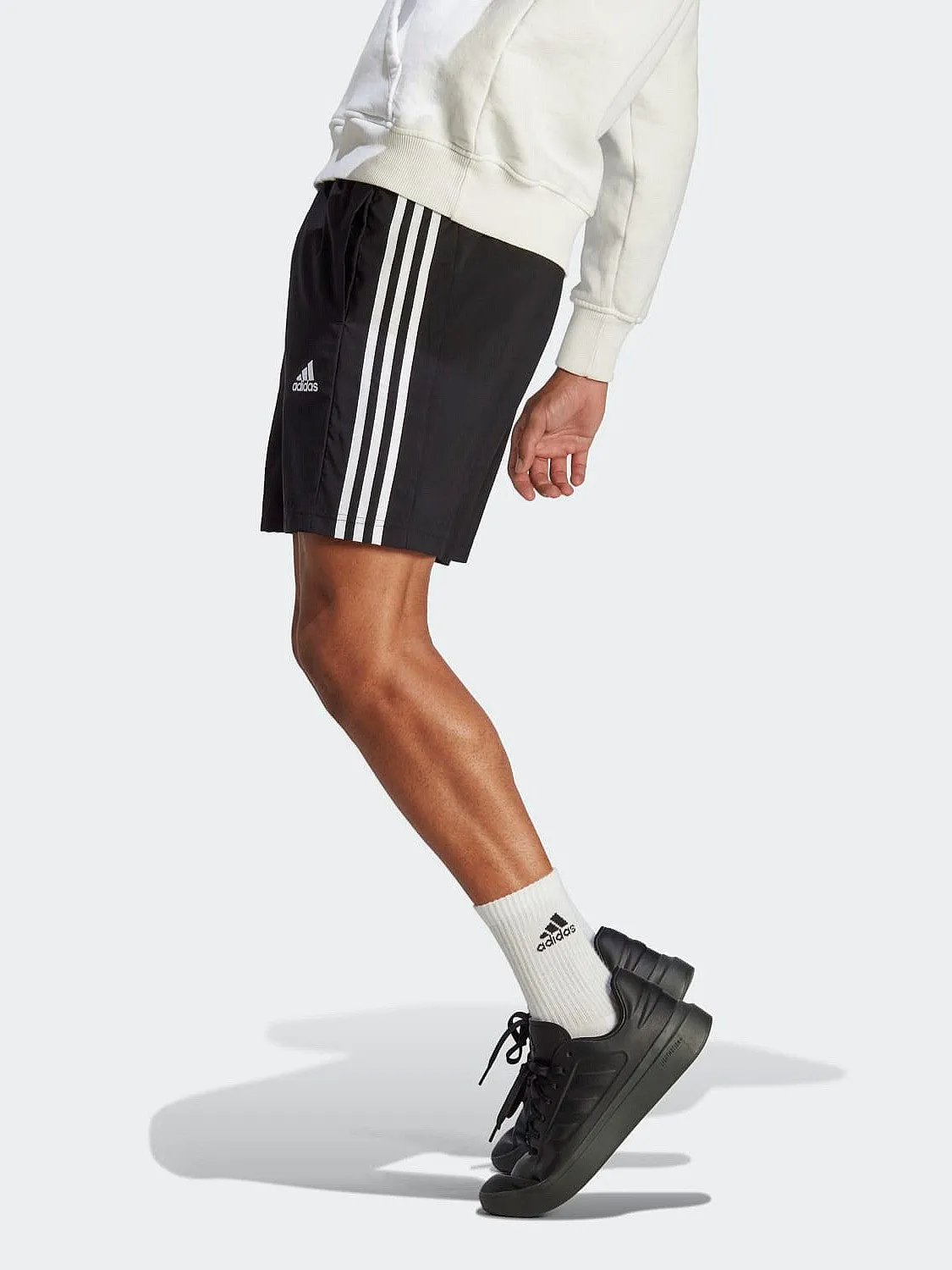 Eco Friendly Dye Breathable fabric construction Chelsea 3-Stripe Shorts Mens