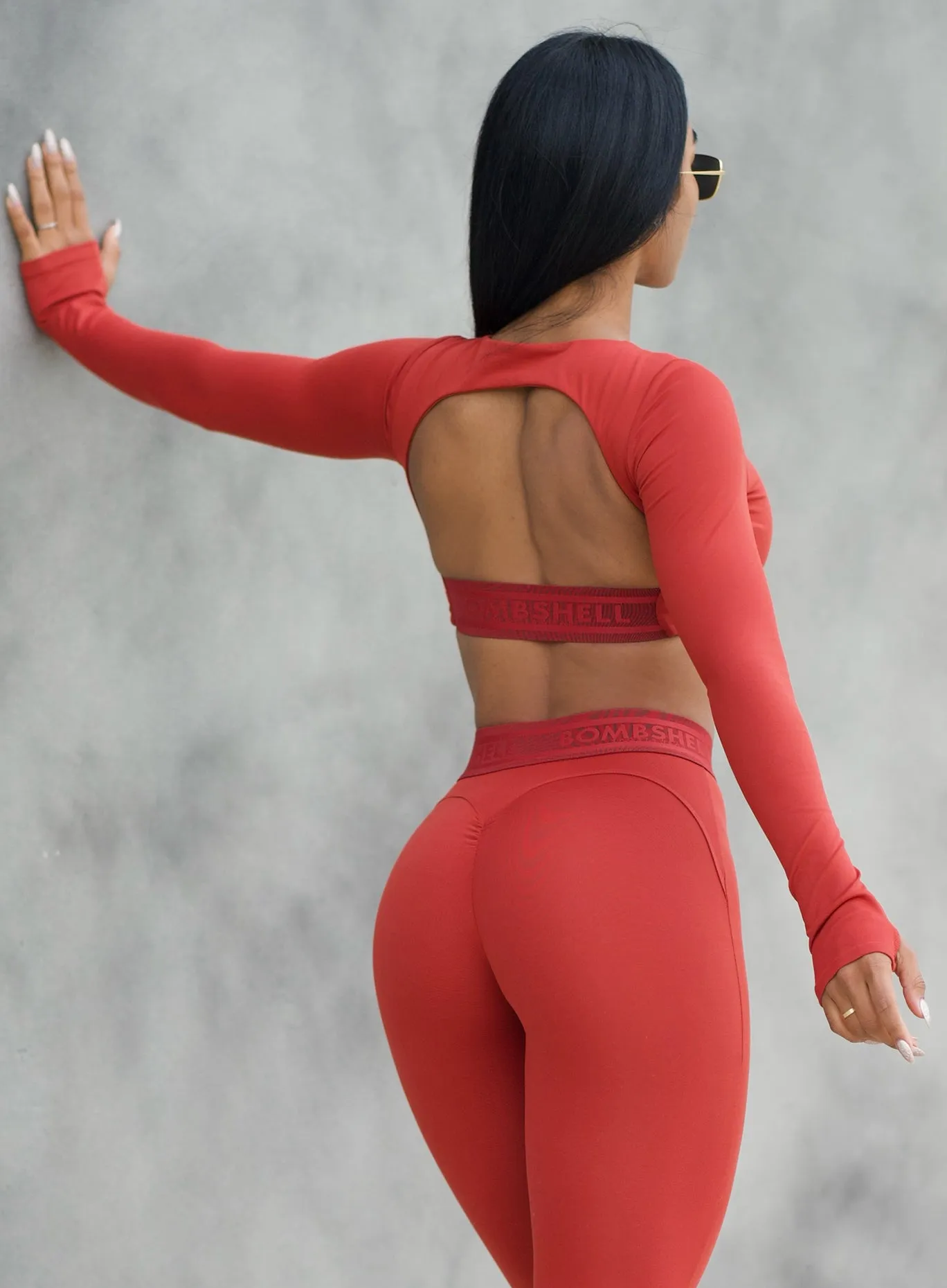 natural materials Bombshell Active Pullover