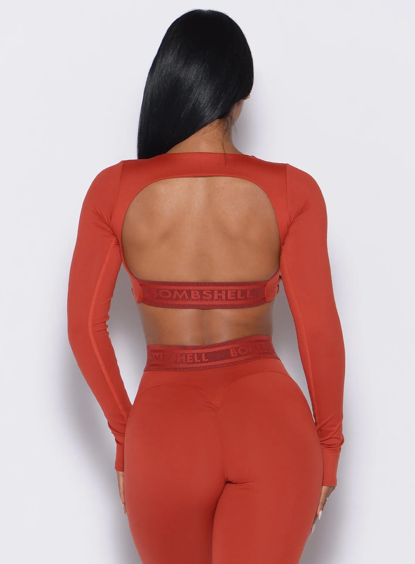 Easy Material Backless seams Bombshell Active Pullover
