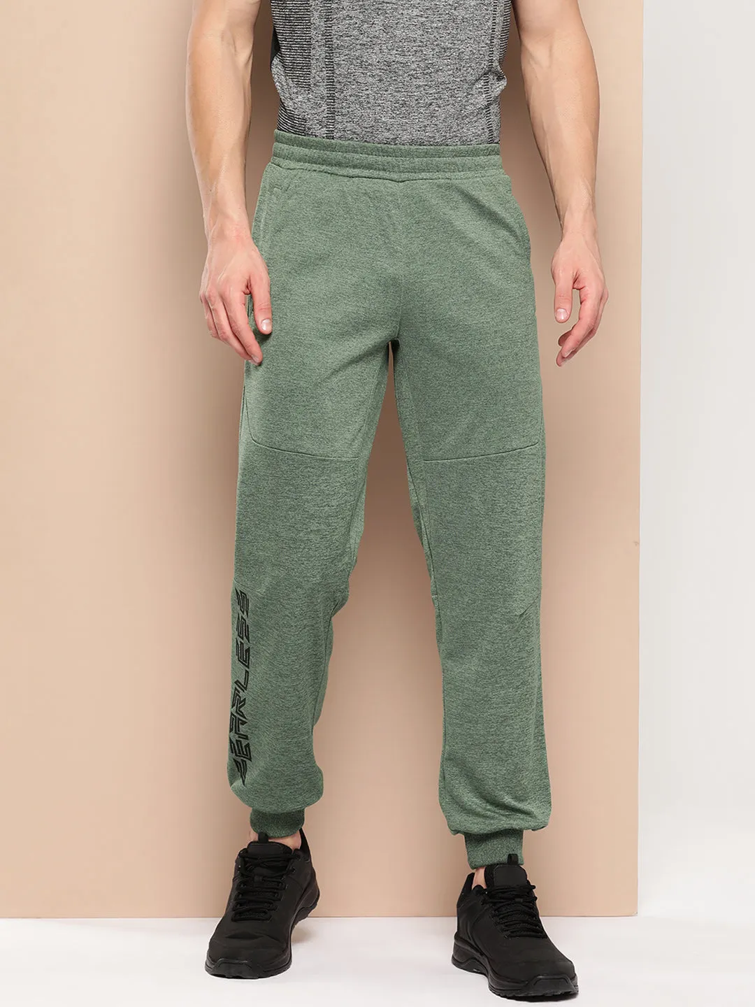Street Utility All-day Comfort Alcis Men Typography Printed Slim Fit Joggers