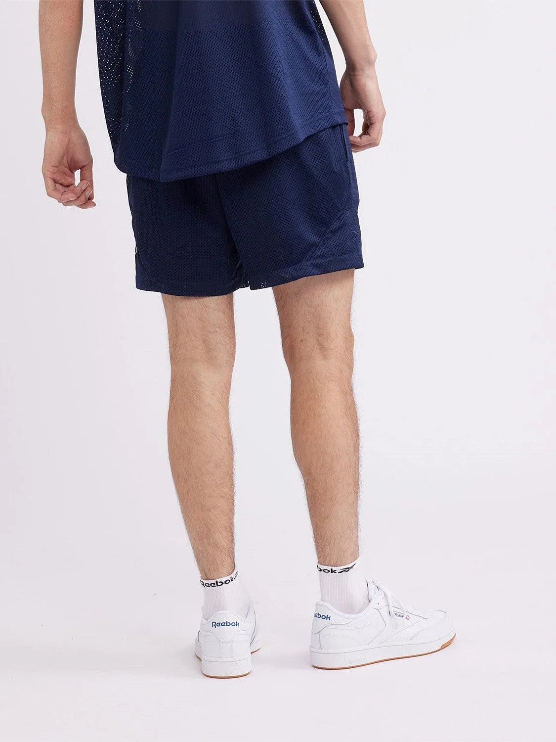 Classic Signature Short Warm Mood Quick Dry Technology