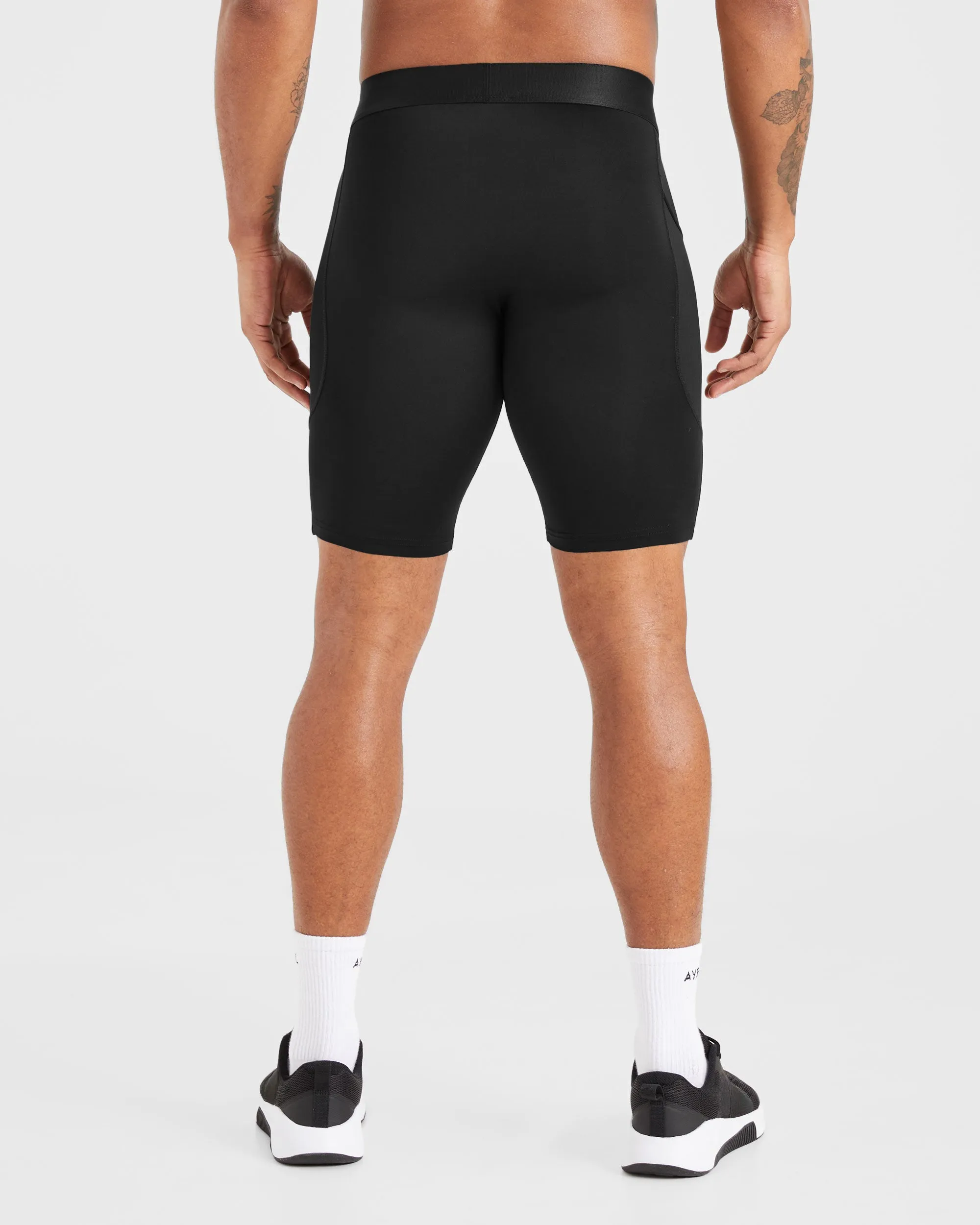 Tennis wear Stretchy Hemline Essential Base Layer Shorts - Black