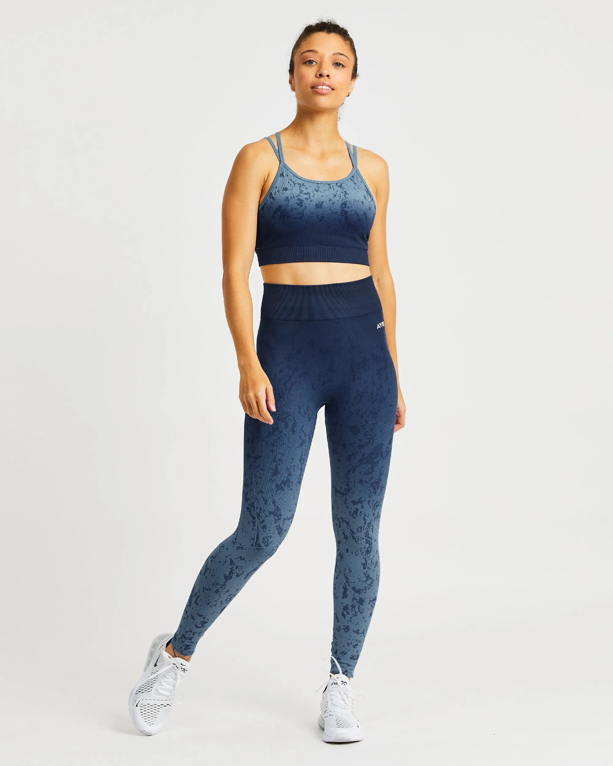 Flare Seamless Sports Bra - Blue Ventilated Cups
