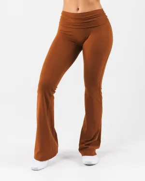 Double Layer Minimalist Style Calm Fit Aura Foldover Flare - Root