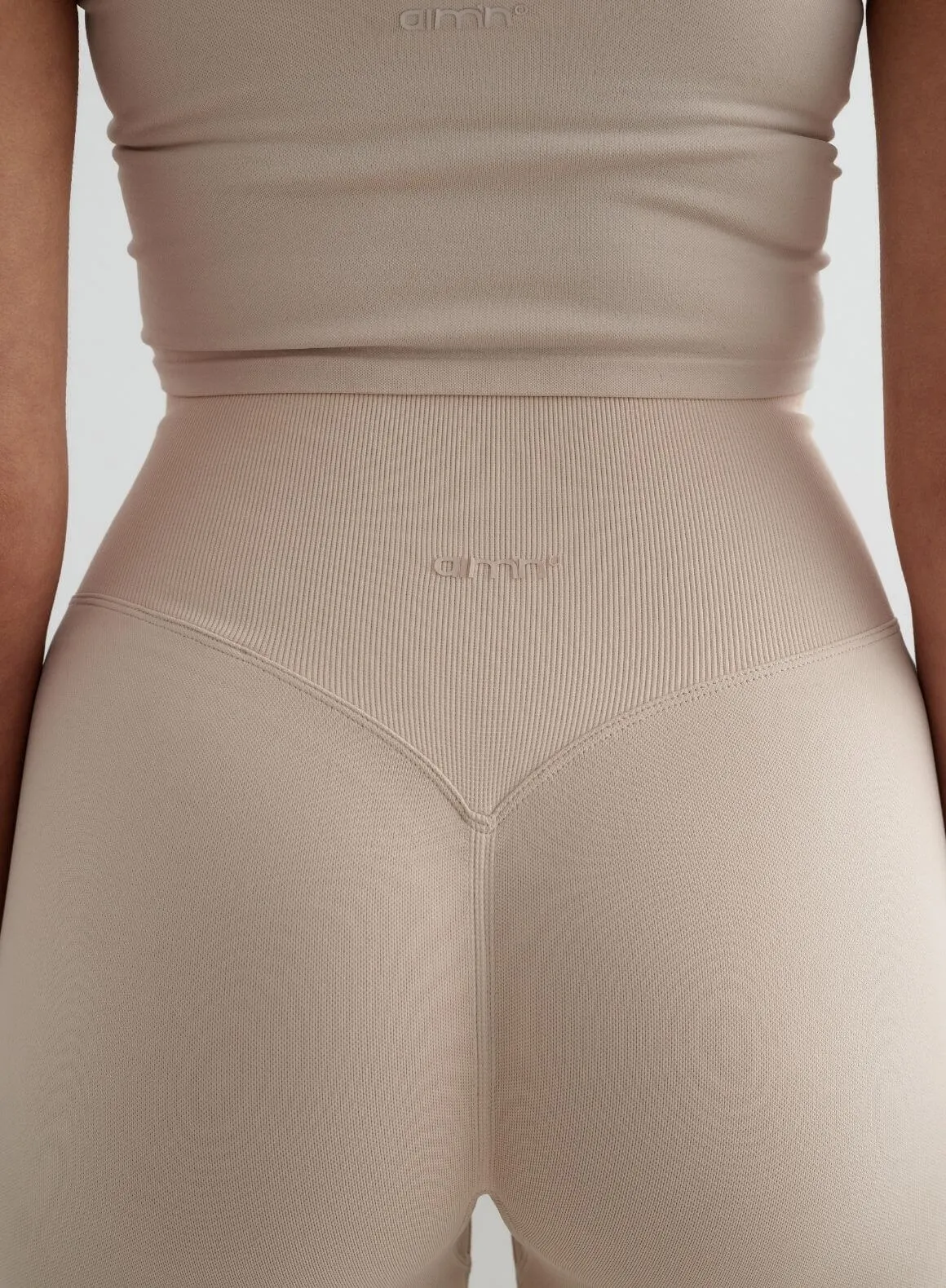 Clay Shape Seamless Tights Stretch Power For Teens Ultra Light