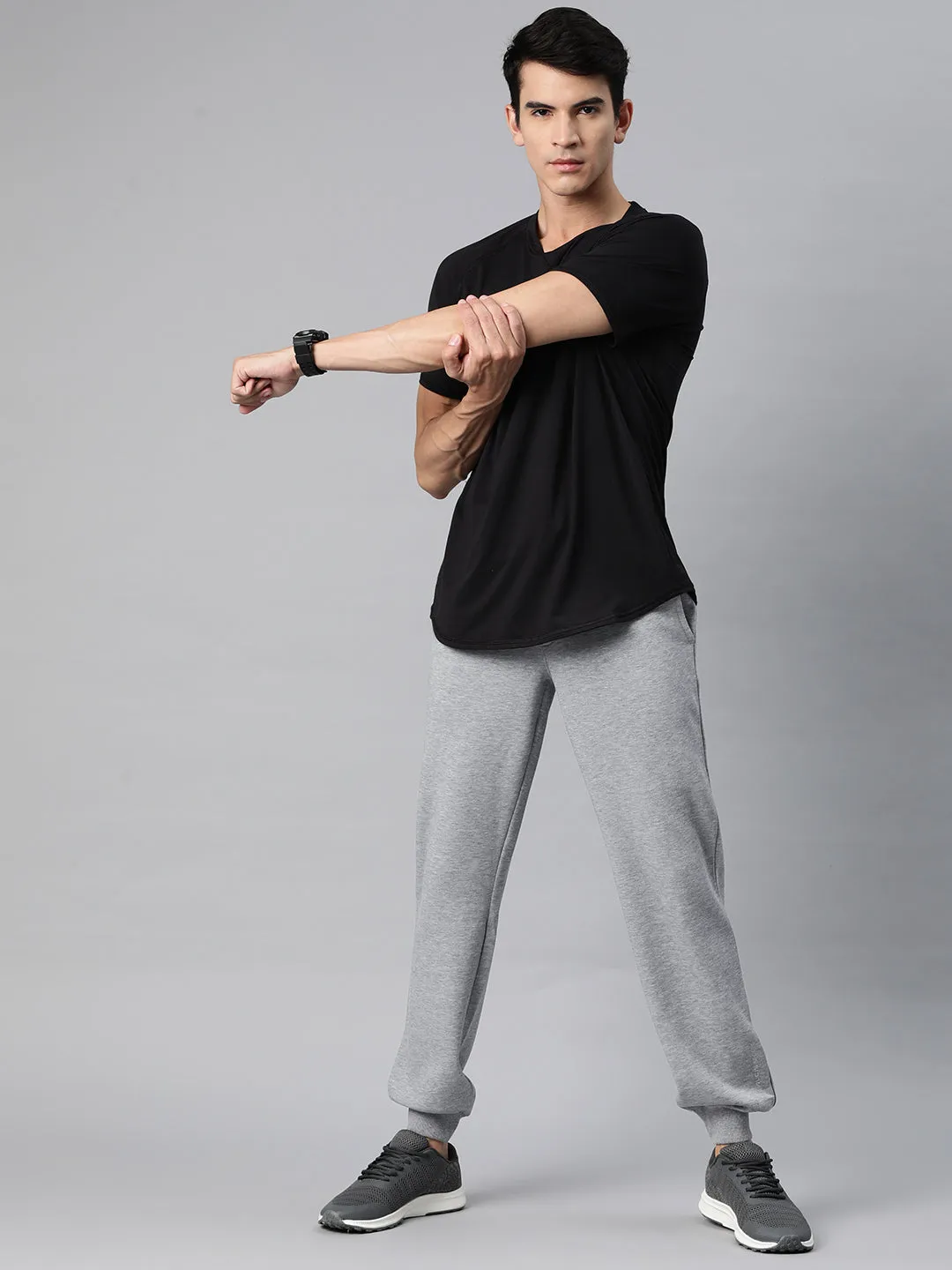 Alcis Men Solid Regular-Fit Joggers Temperature Regulating EasyCareFabric