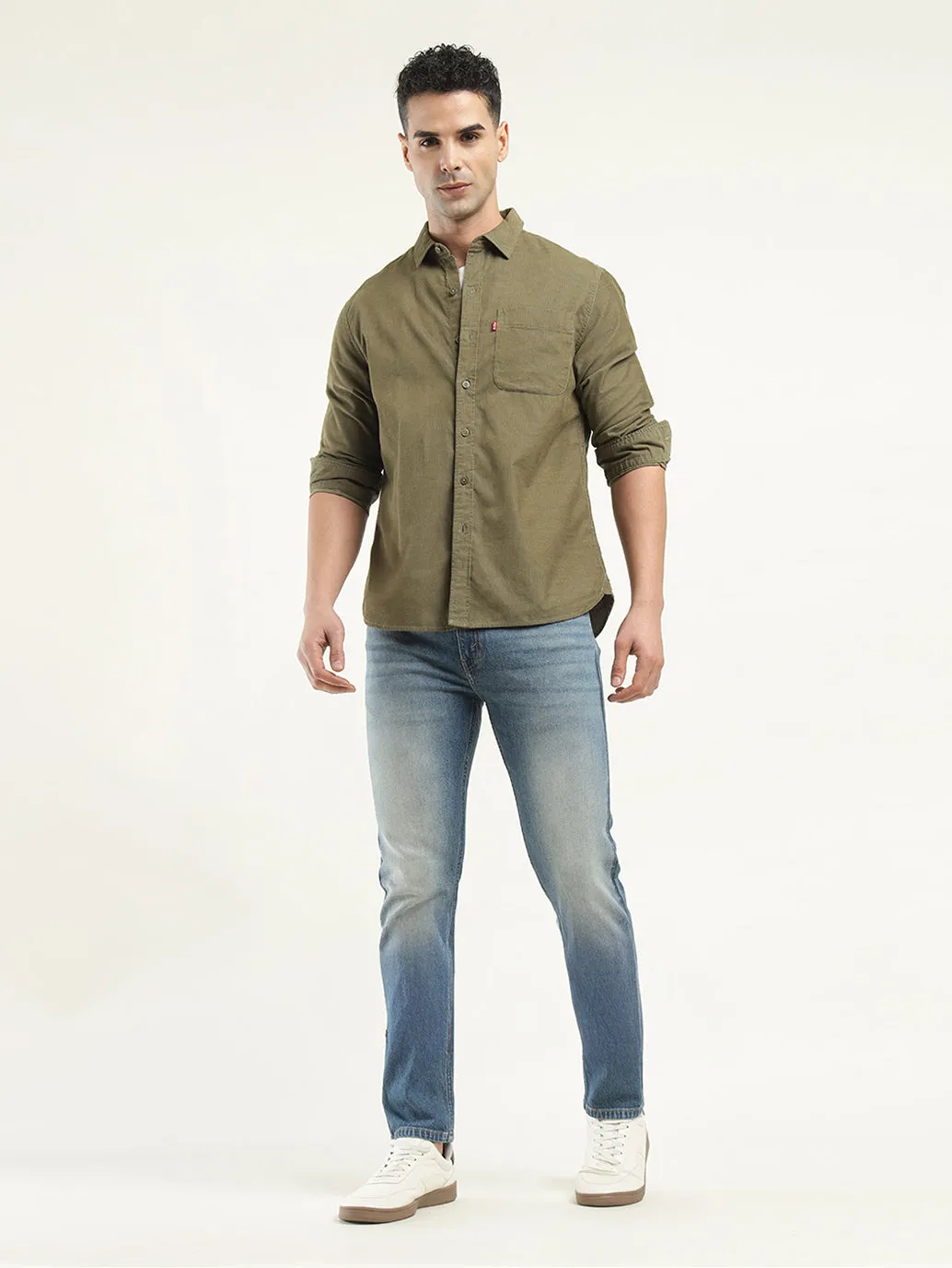 Effortless Look Festival Outfit Affordable Sunny Vibes Men's 512 Indigo Slim Tapered Fit Mid Rise Jeans
