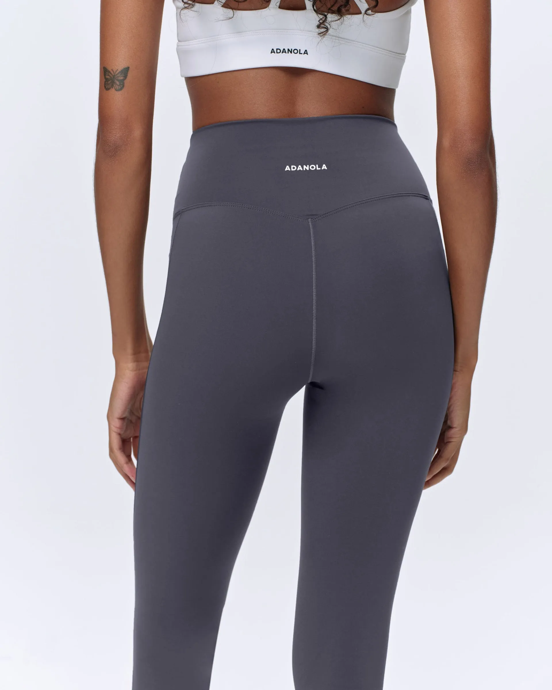 Compression Support Travel Enthusiast Hiking Trail Mesh Panel Ultimate Seam Detail Zip Pocket Leggings - Dark Grey