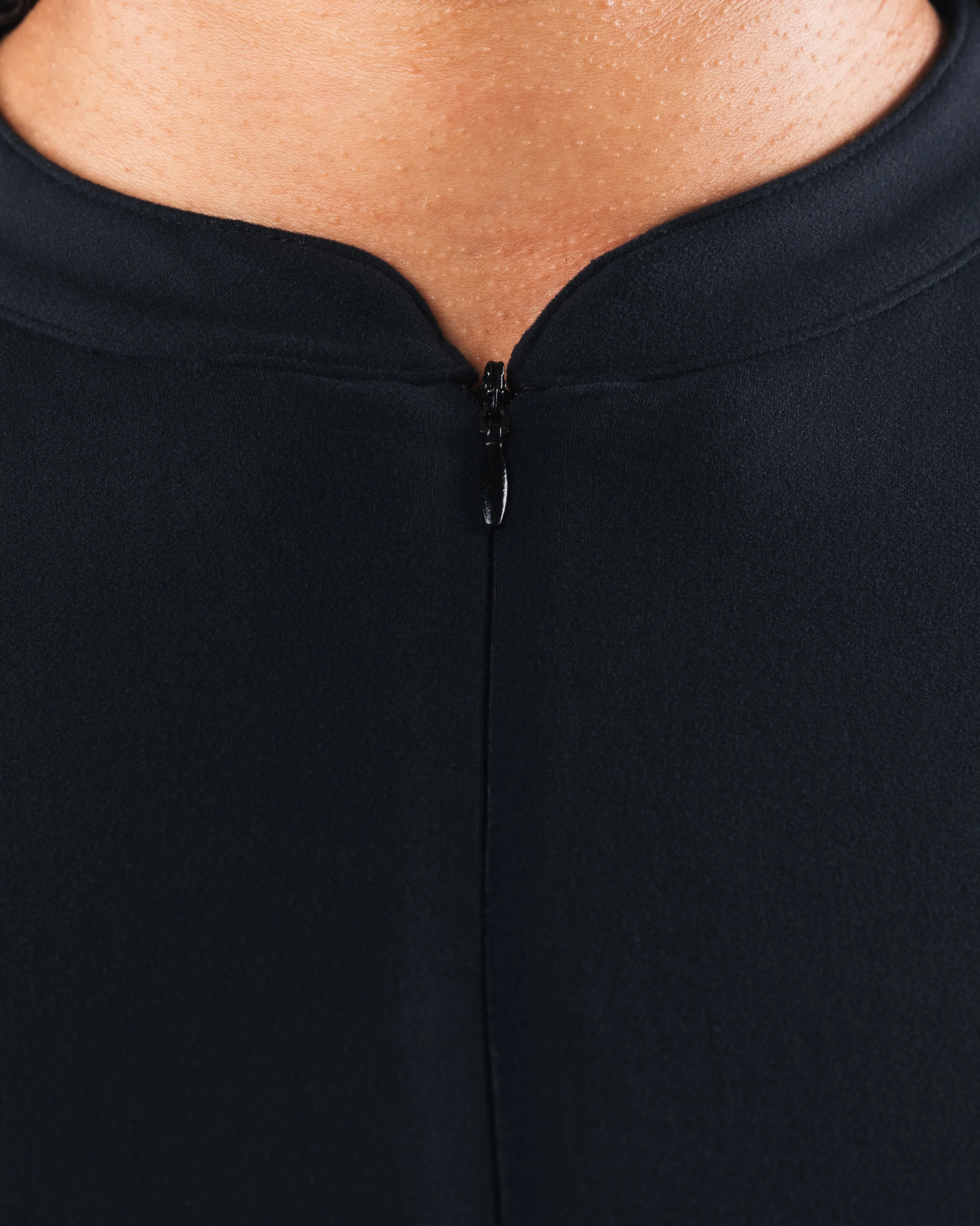 Comfortable Design Core Stabilizing Fit KDM LS Zip Bra - Black