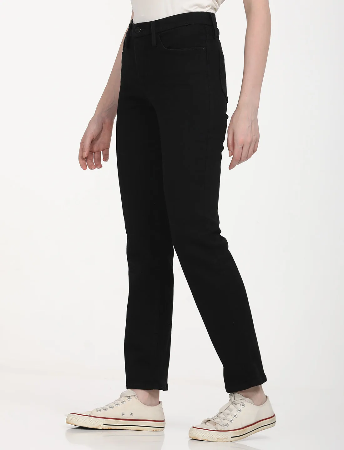 Women's Redloop 314 Black Straight Fit Mid Rise Jeans Neutral Fit Piece