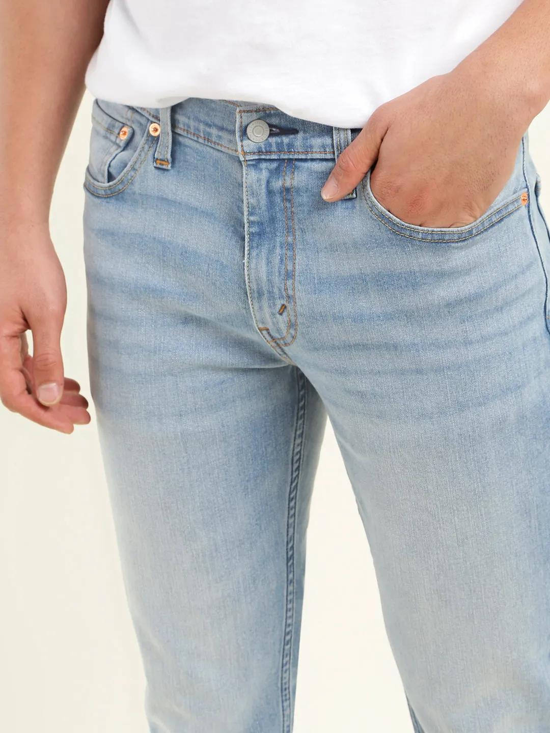 Men's 511 Blue Slim Fit Mid Rise Jeans Casual Outfit