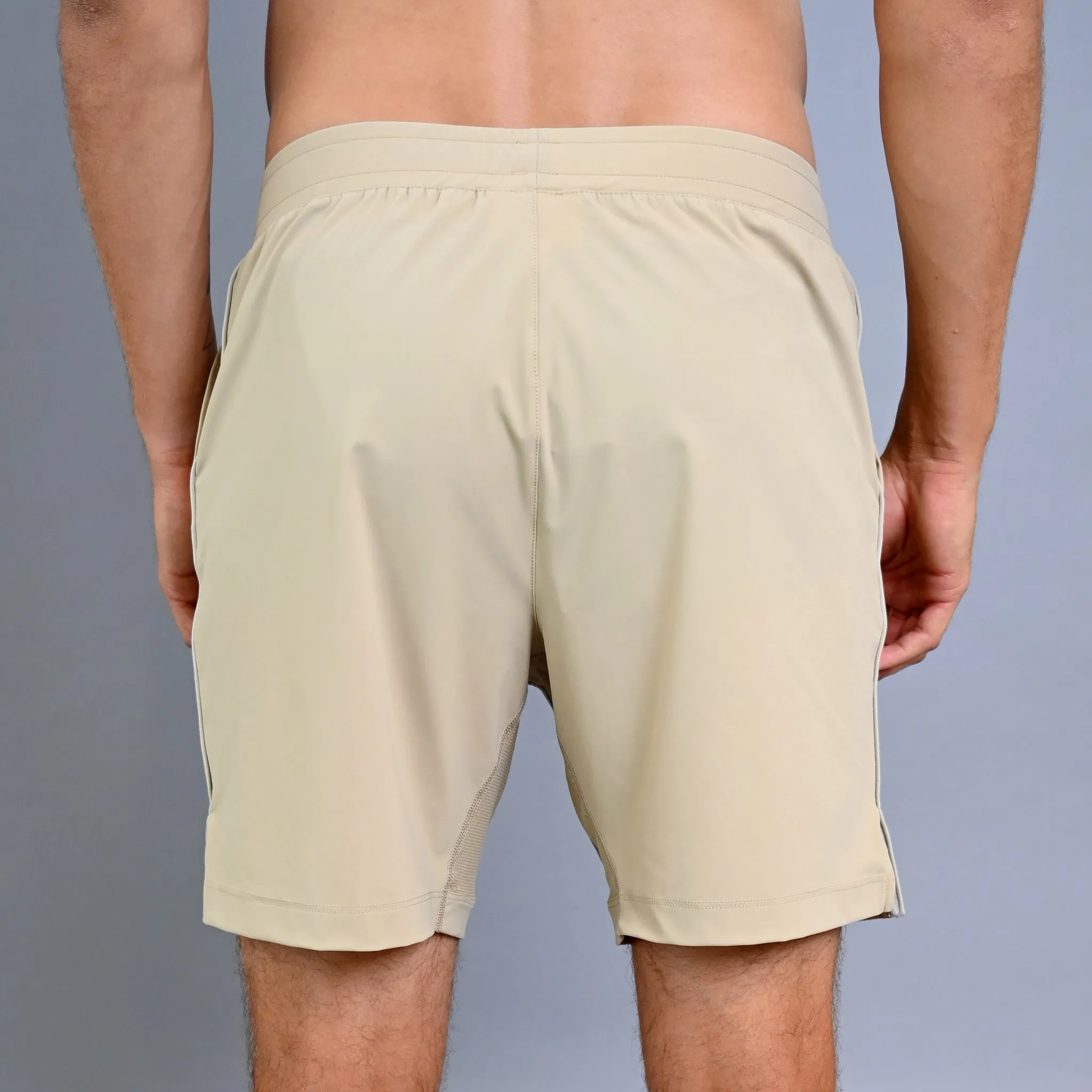 Energia III Short - Deserto Soft touch finish