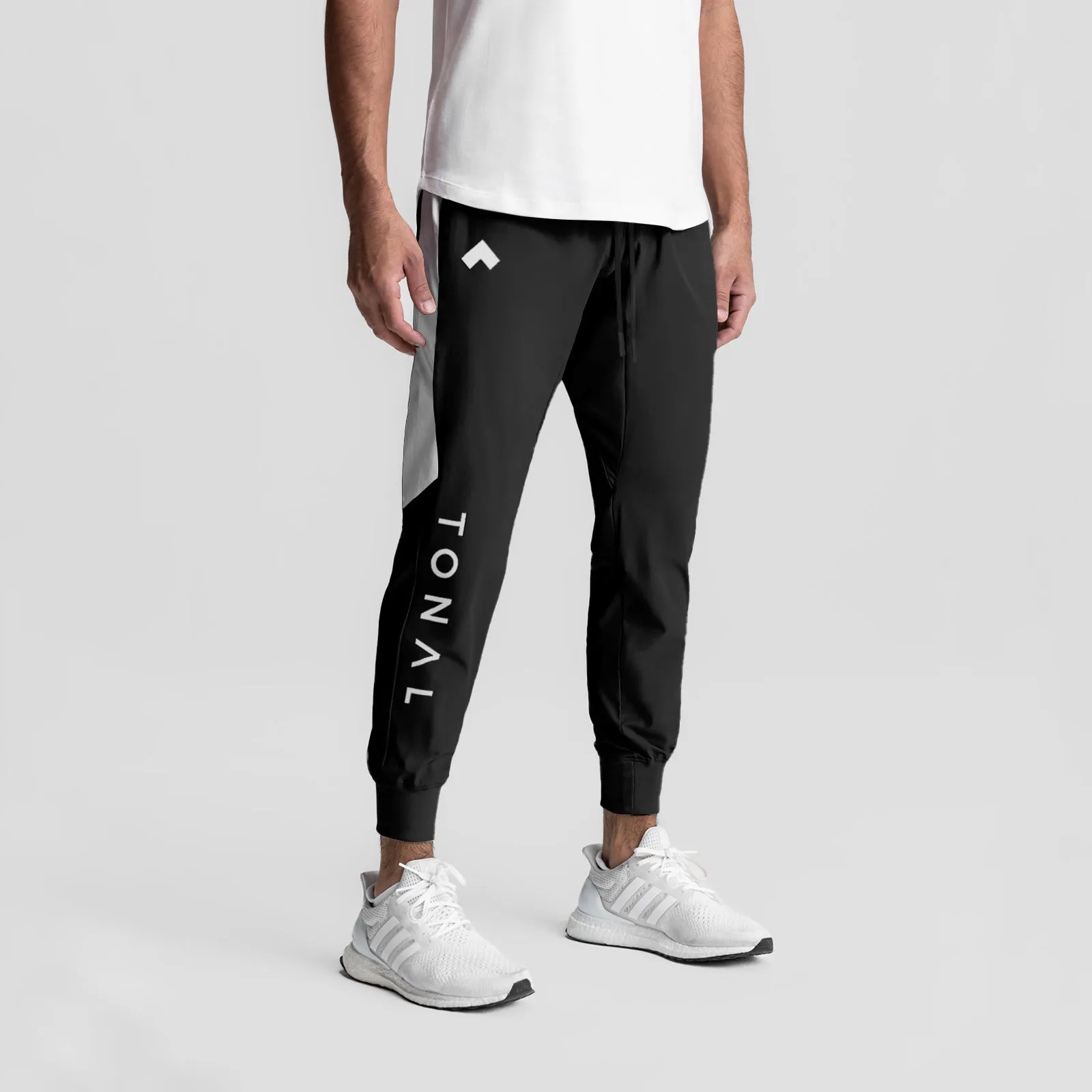 TaglessDesign Easy Care Fabric ASRV x Tonal Tetra-Lite? Cuffed Training Jogger - Black