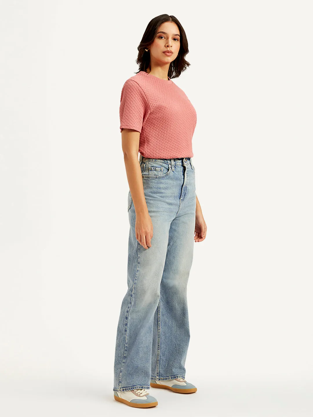 Women's Light Blue Loose Fit High Rise Jeans Travel Outfit Music Event Outfit Formula