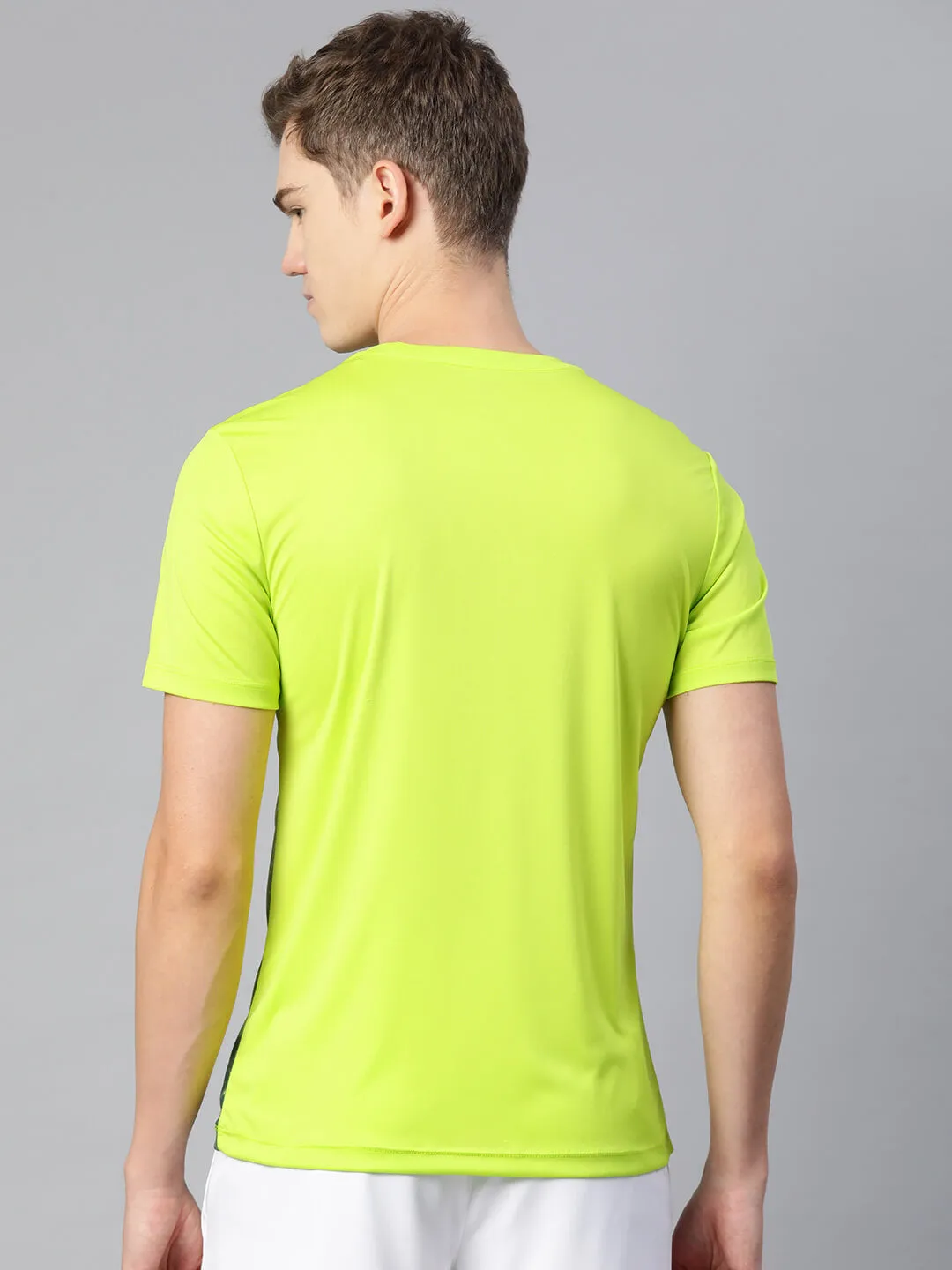 VersatileStyle Alcis Men Lime Green  Printed Dry Tech Slim Fit T-shirt
