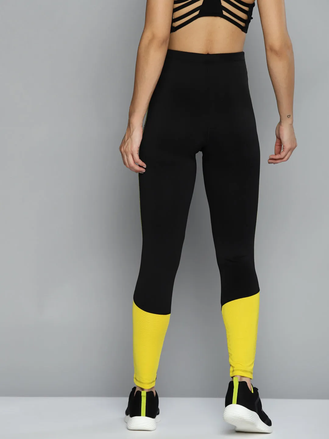Ultra Light Cycling Trip Alcis Women Black Solid High-Waist Tights