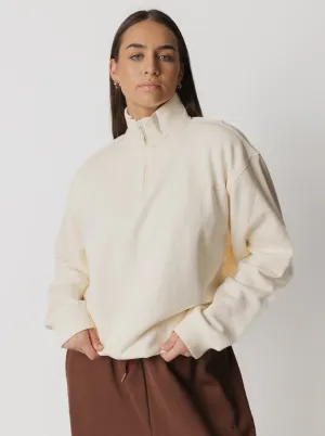 Essentials Linear Oversized Quarter-Zip Artistic expression