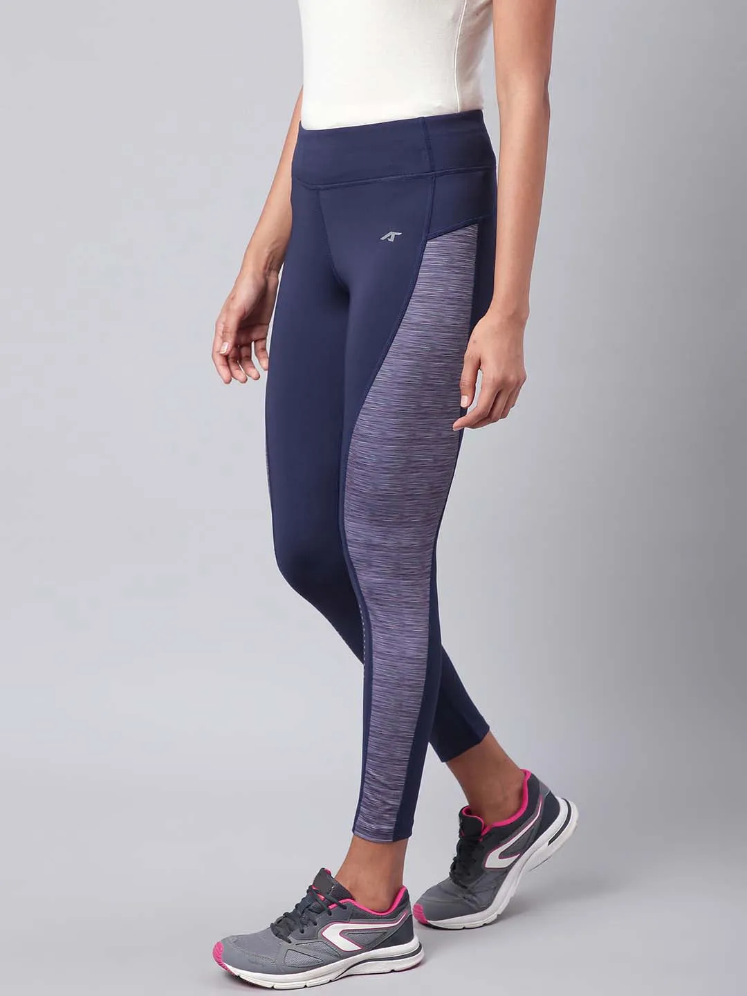 Alcis Women Navy Grey Colourblocked Training Tights Non Restrictive Lightweight texture