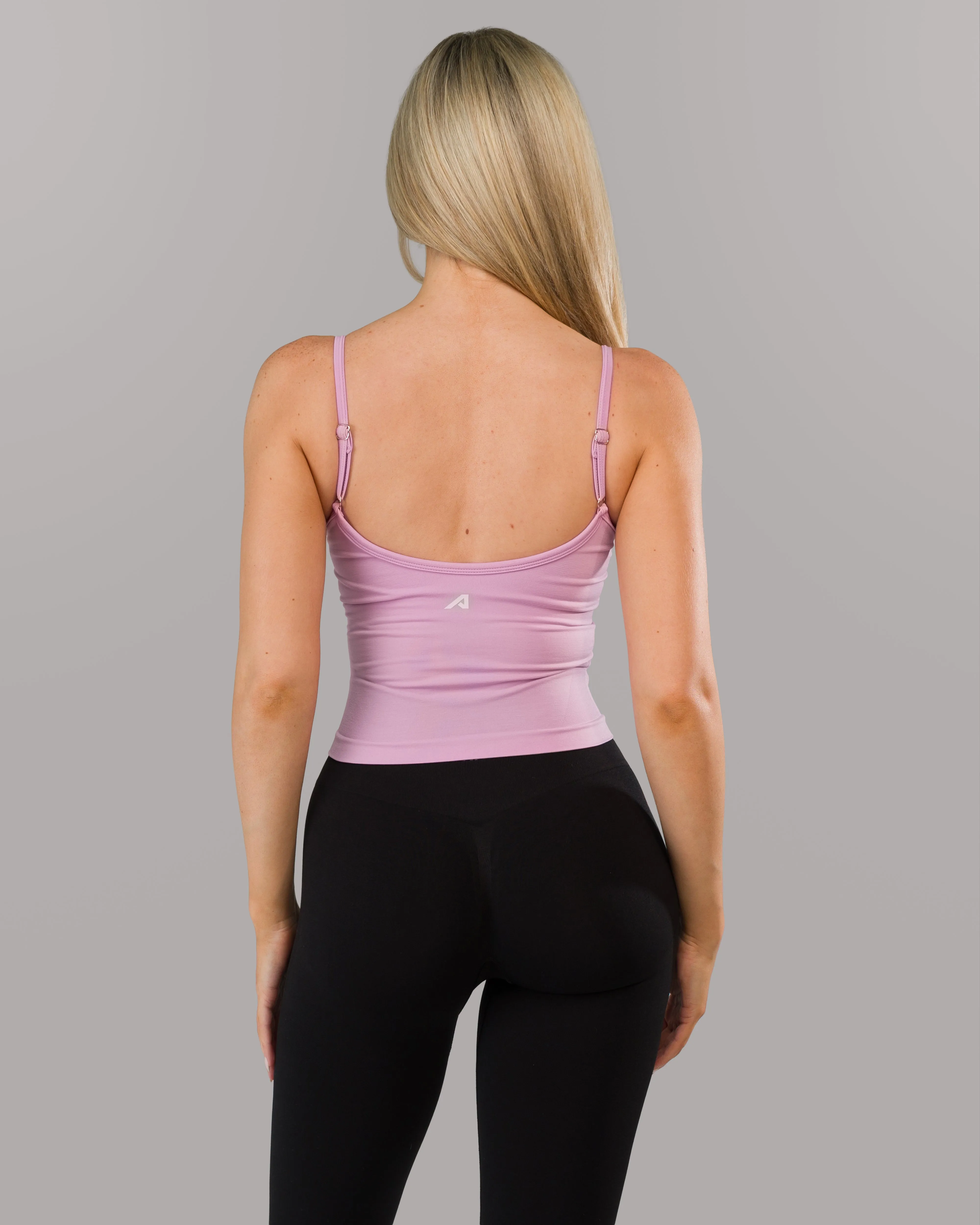 Minimalist Aesthetic Push Tank - Poise