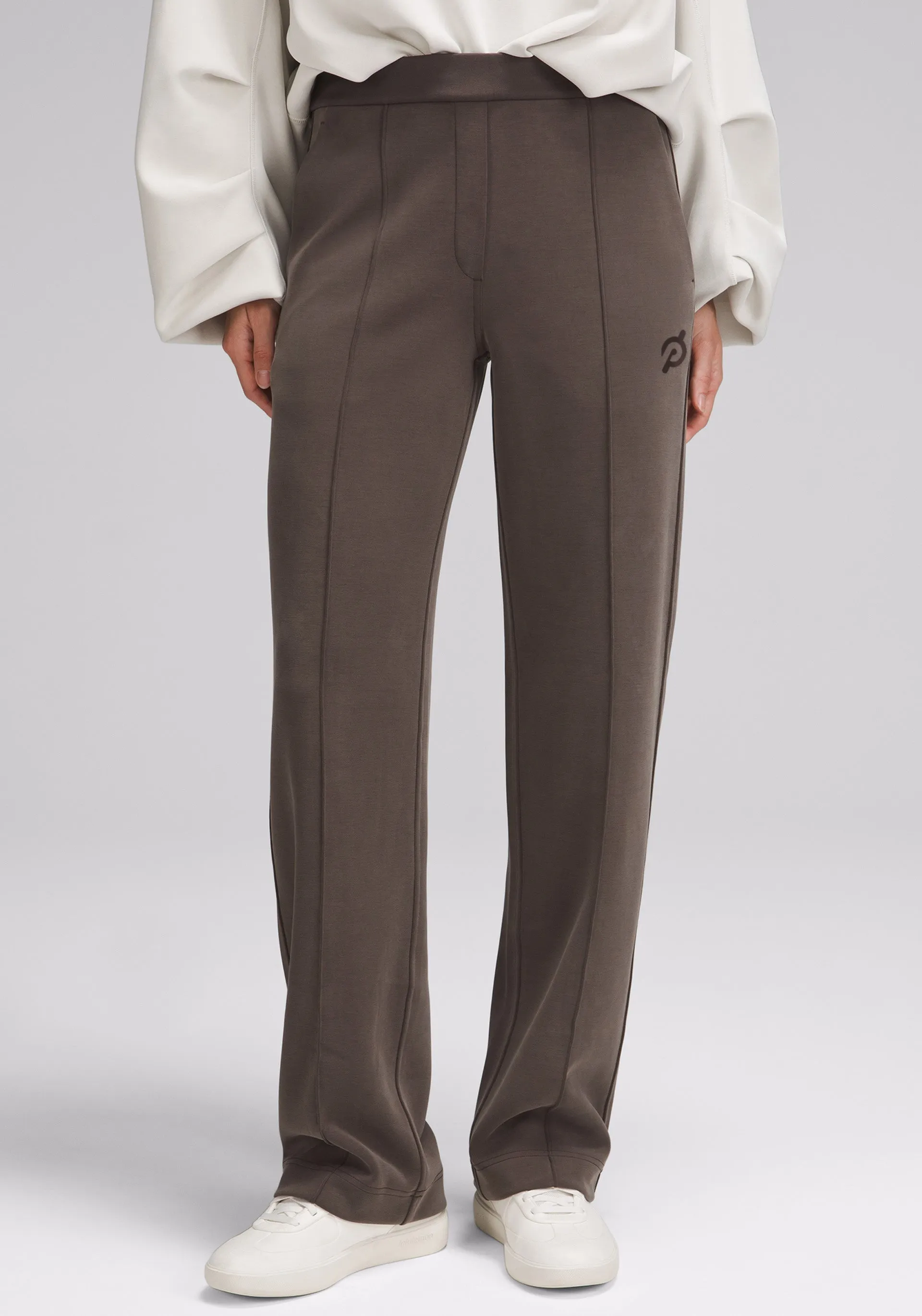 Softstreme Pintuck Mid-Rise Pant | Regular Flat Lock Seams