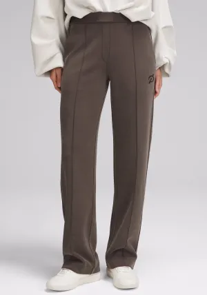 Softstreme Pintuck Mid-Rise Pant | Regular Flat Lock Seams