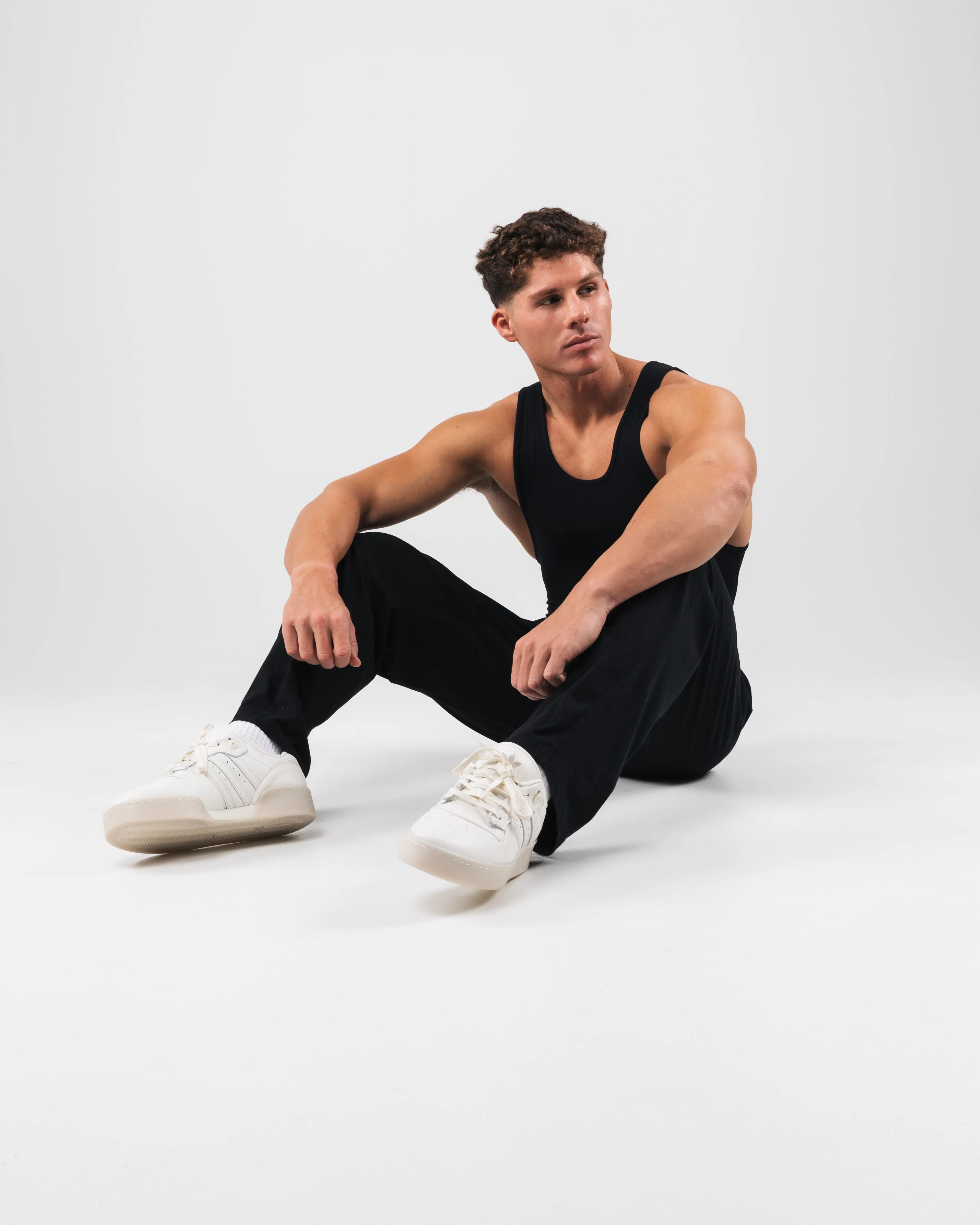 Flexibility - provided Lightweight Mesh Lining Zero Ribbed Tank 2pk - Black