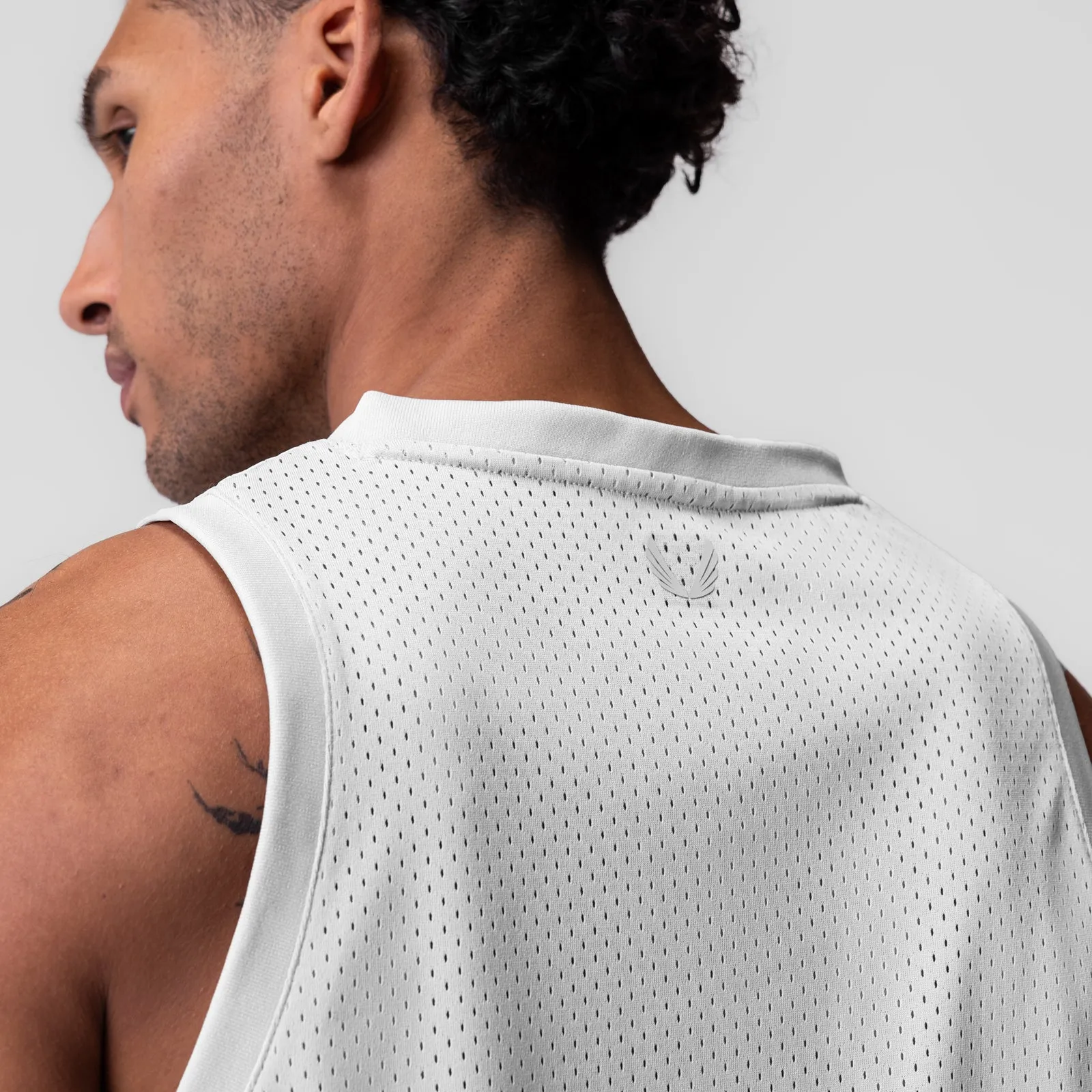desert 0990. Ion-Mesh Basketball Jersey - White