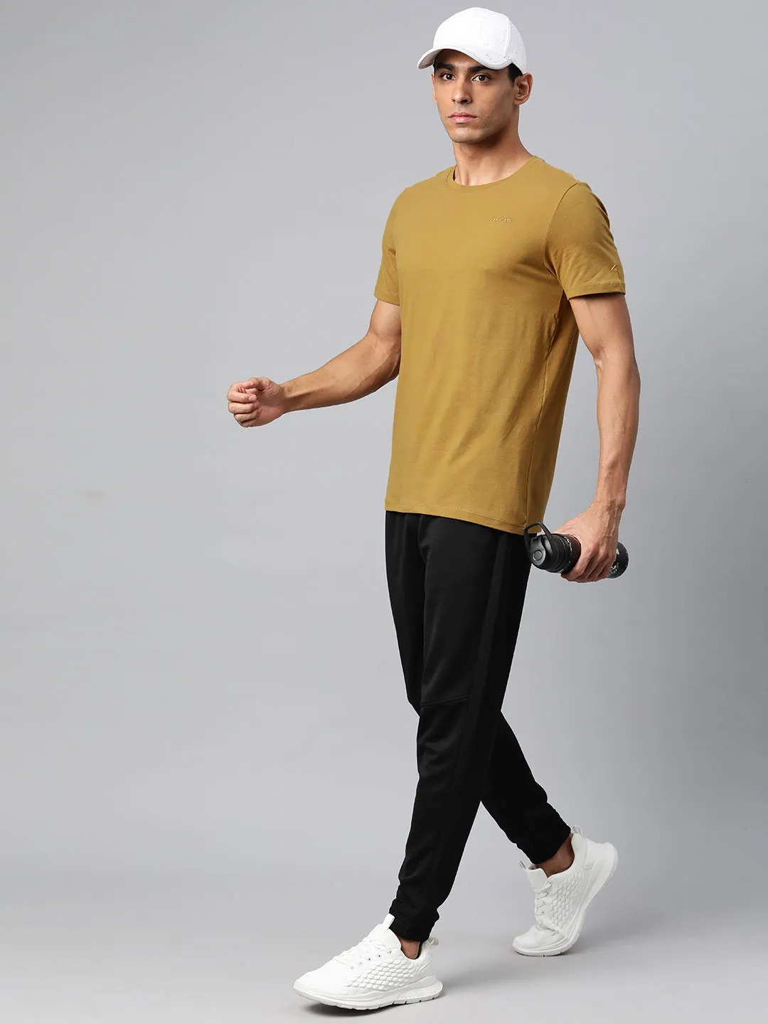 Alcis Men Solid Stretchex Slim Fit T-shirt Pure Fit Dry Touch